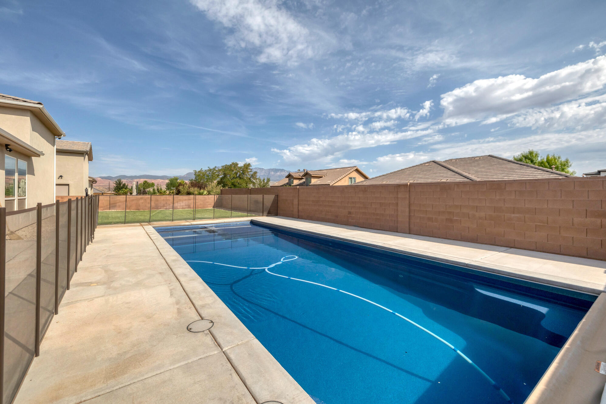 DIXIE SPRINGS - Residential