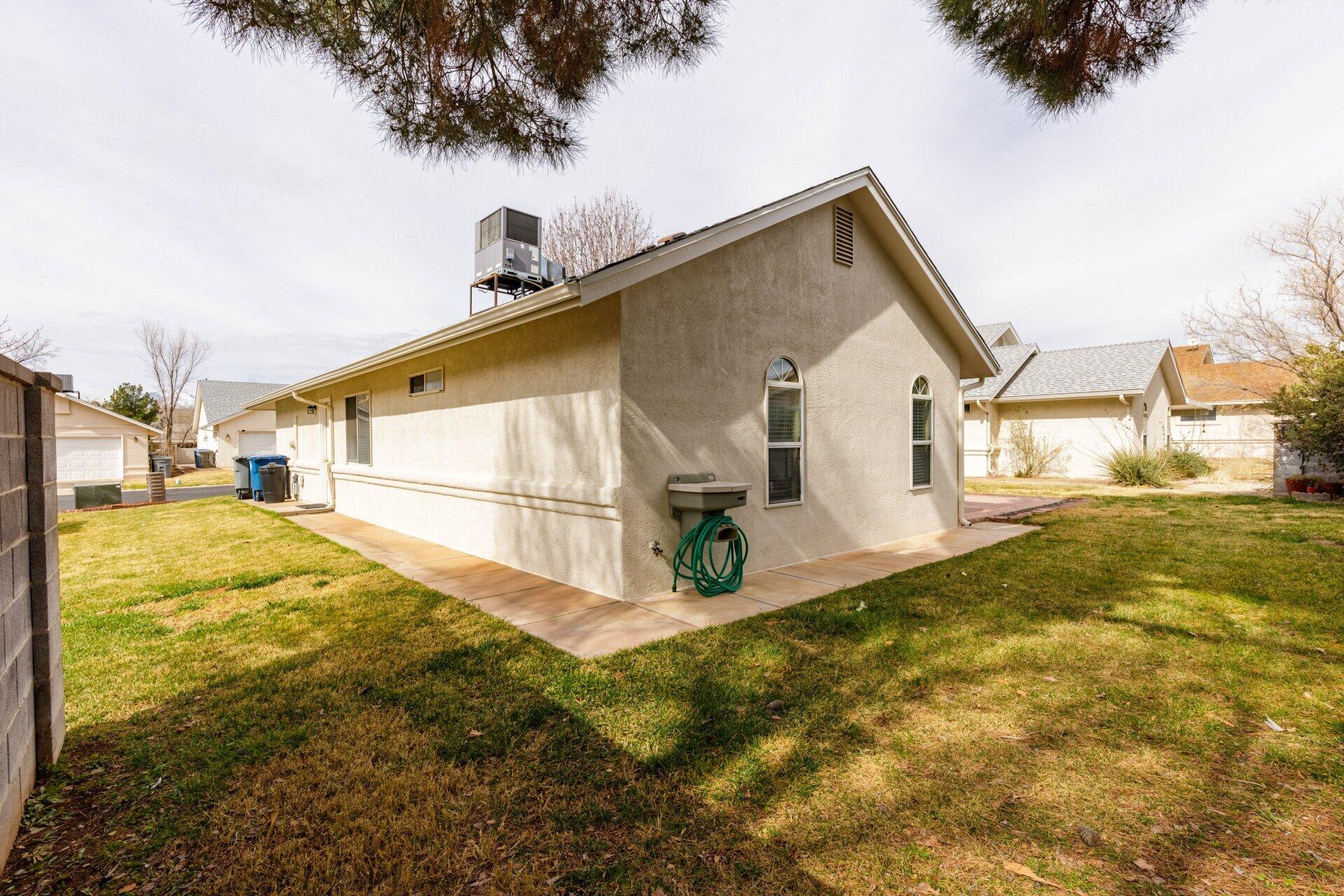 SHADOW CREEK - Residential