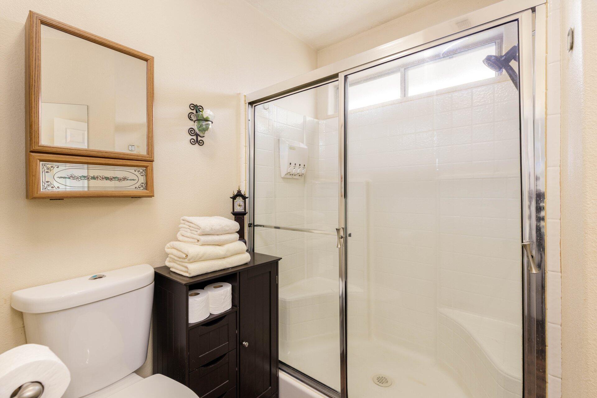 SHADOW CREEK - Residential