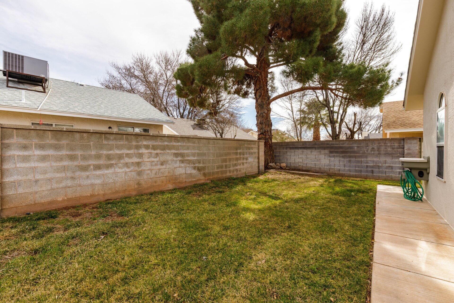 SHADOW CREEK - Residential