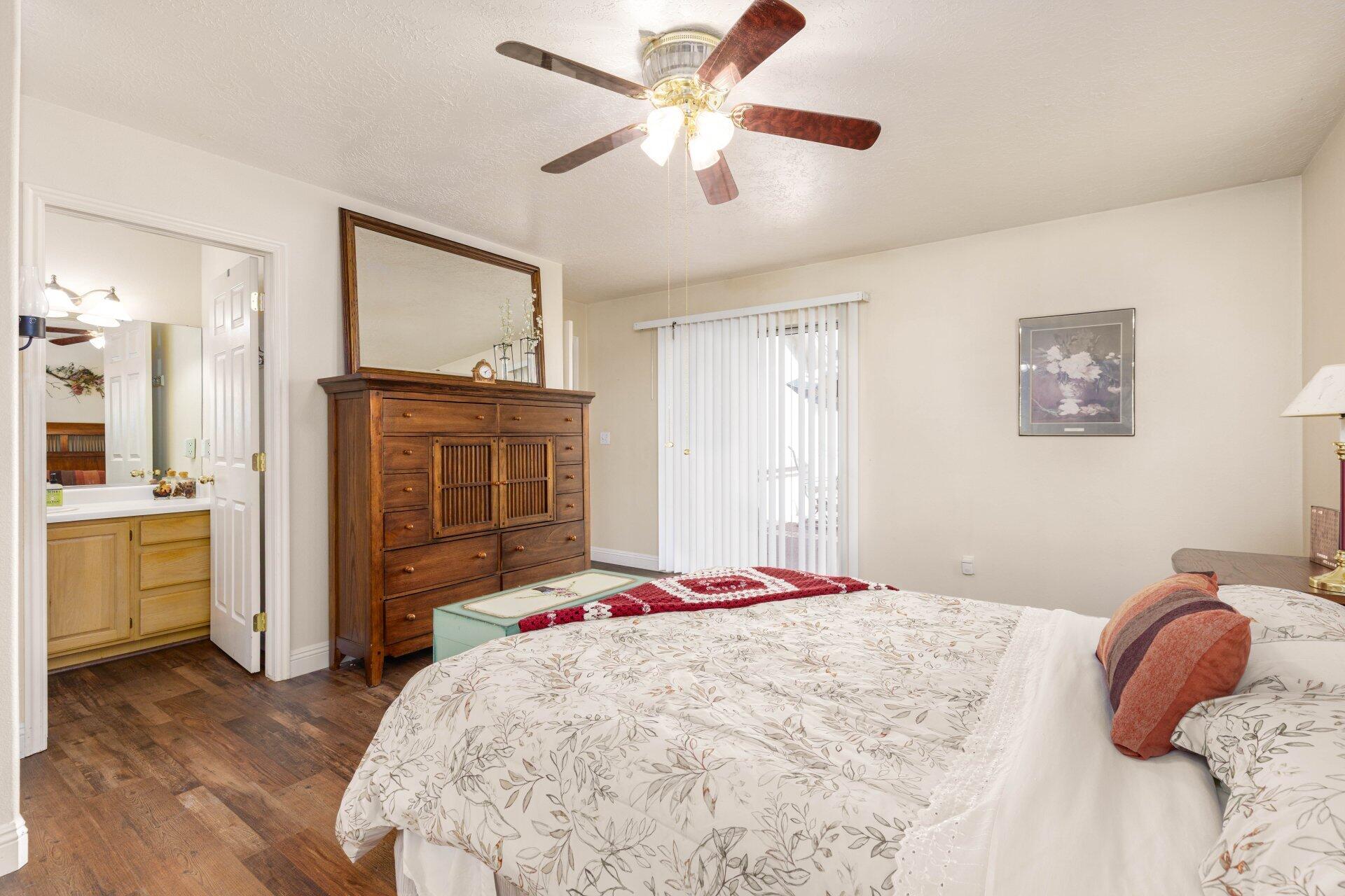 SHADOW CREEK - Residential