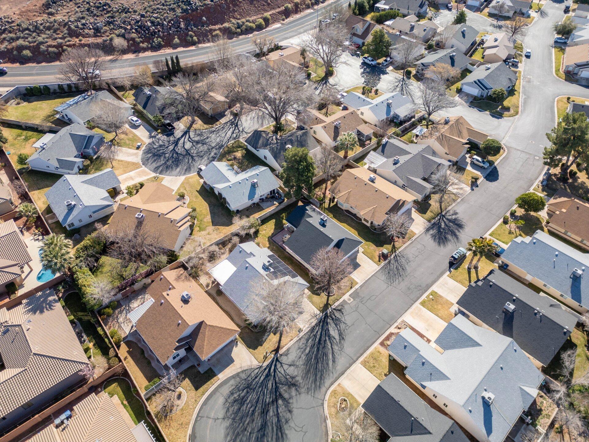 SHADOW CREEK - Residential