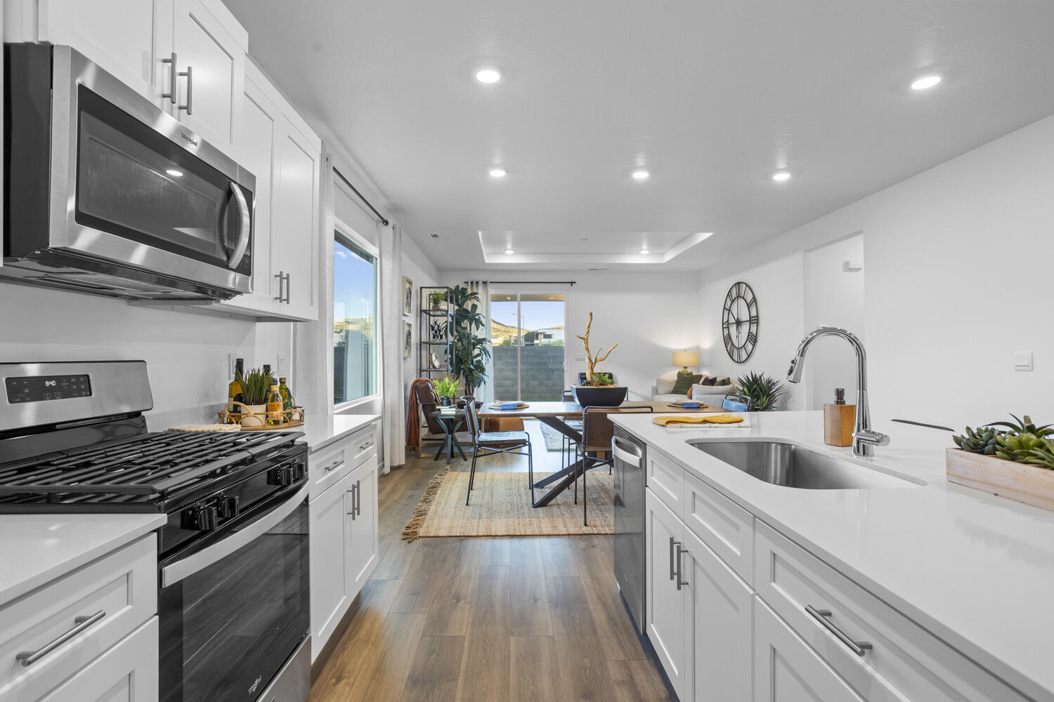 STANDING ROCK WEST AT LONG VALLEY - Residential