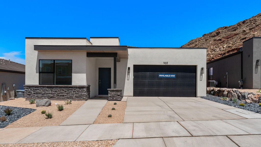 Photo of 1825 S QUEENS GARDEN DR 4249 #4249, Washington, UT 84780 (MLS # 25-266253)