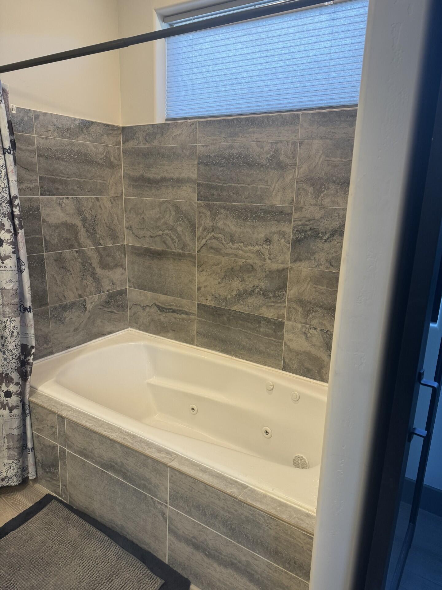 OVERLOOK AT GREEN VALLEY - Residential