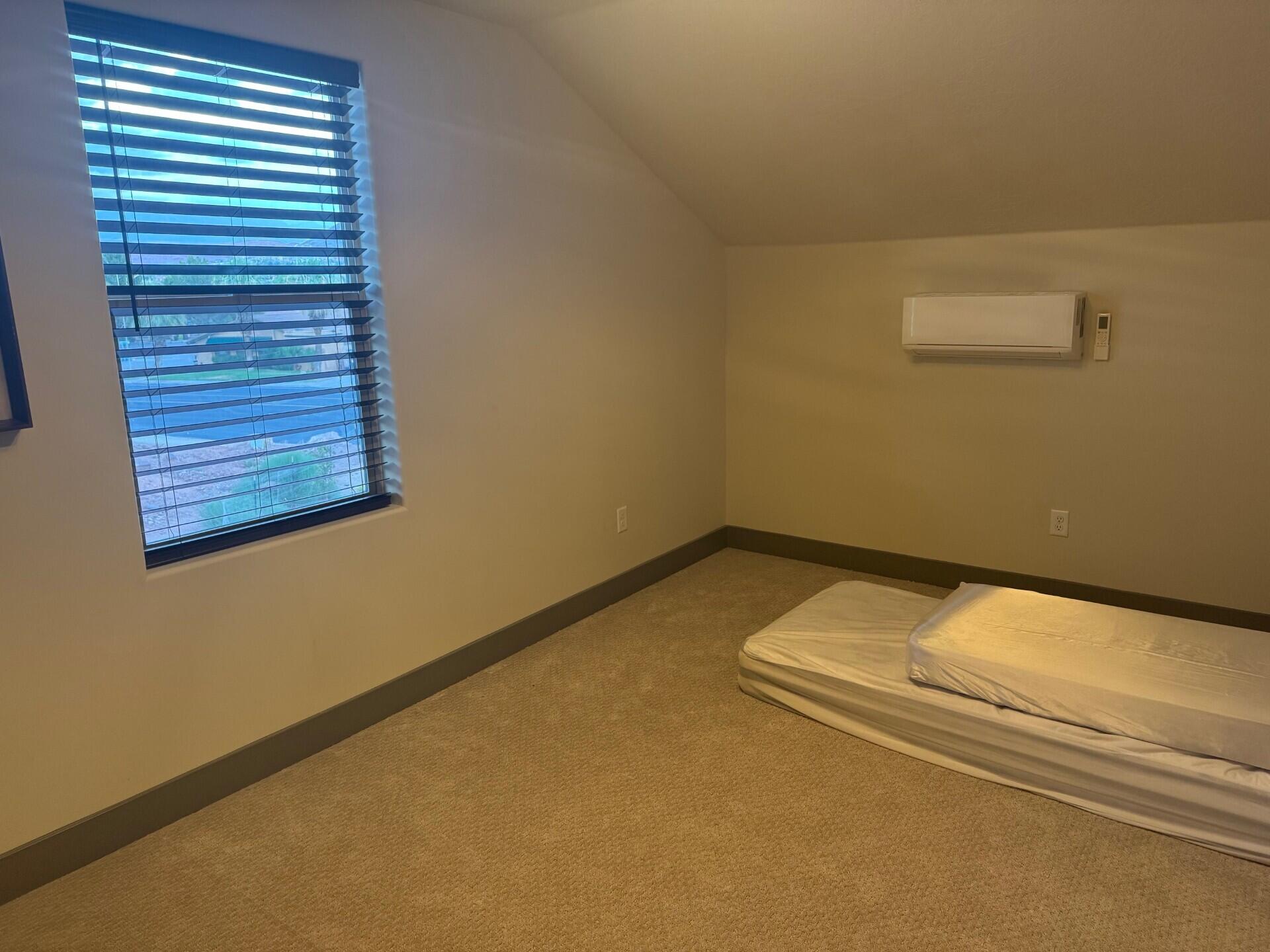 OVERLOOK AT GREEN VALLEY - Residential