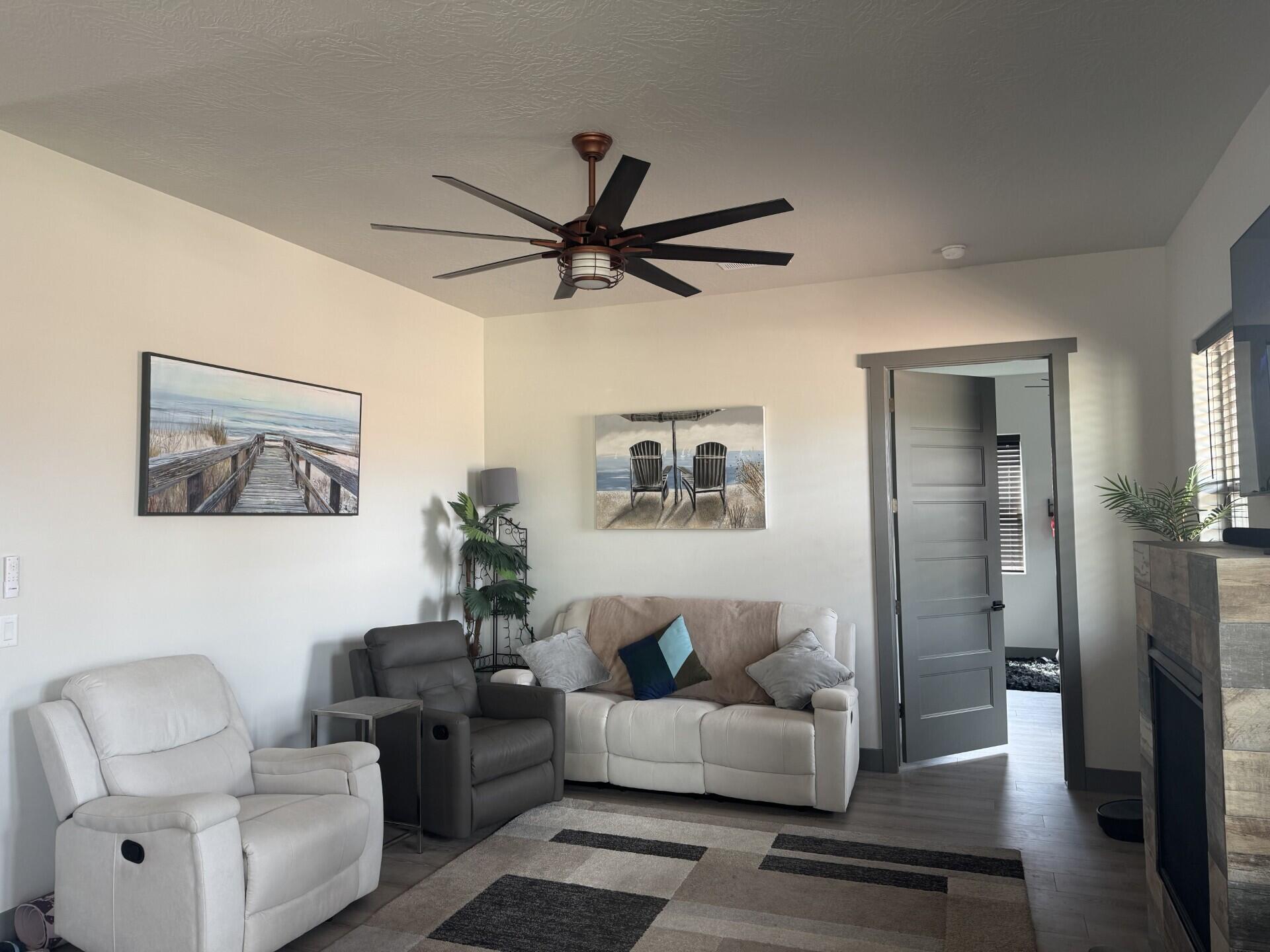 OVERLOOK AT GREEN VALLEY - Residential