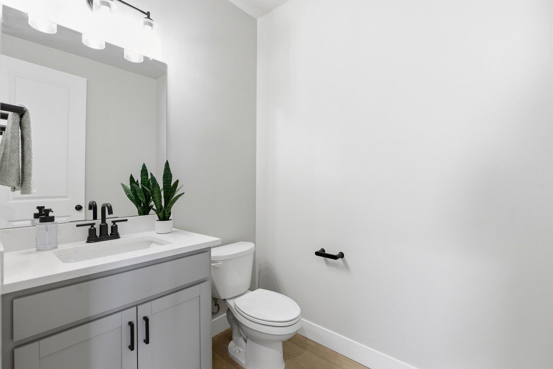 ROSALIA RIDGE AT DIVARIO - Residential