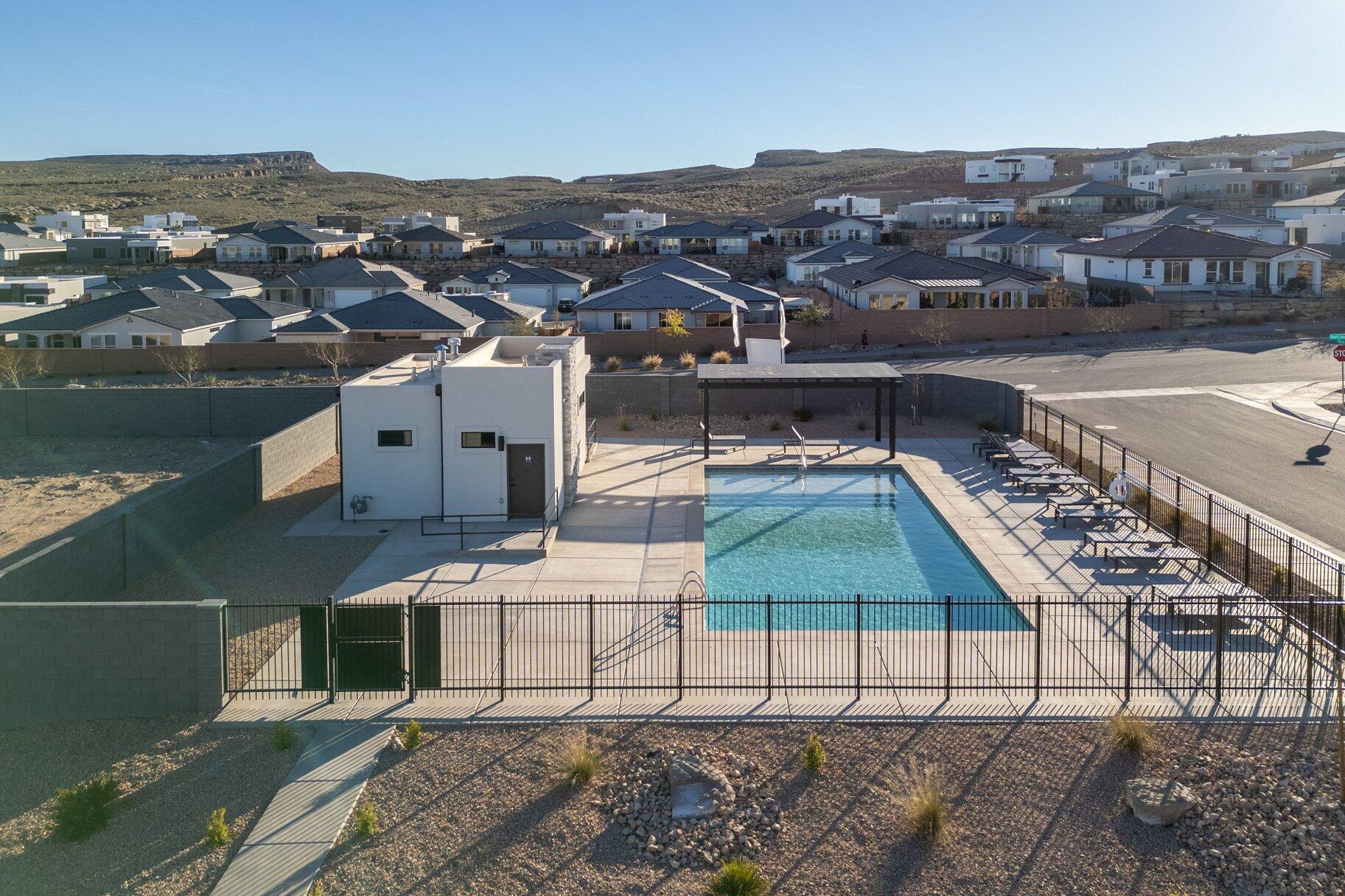 ROSALIA RIDGE AT DIVARIO - Residential