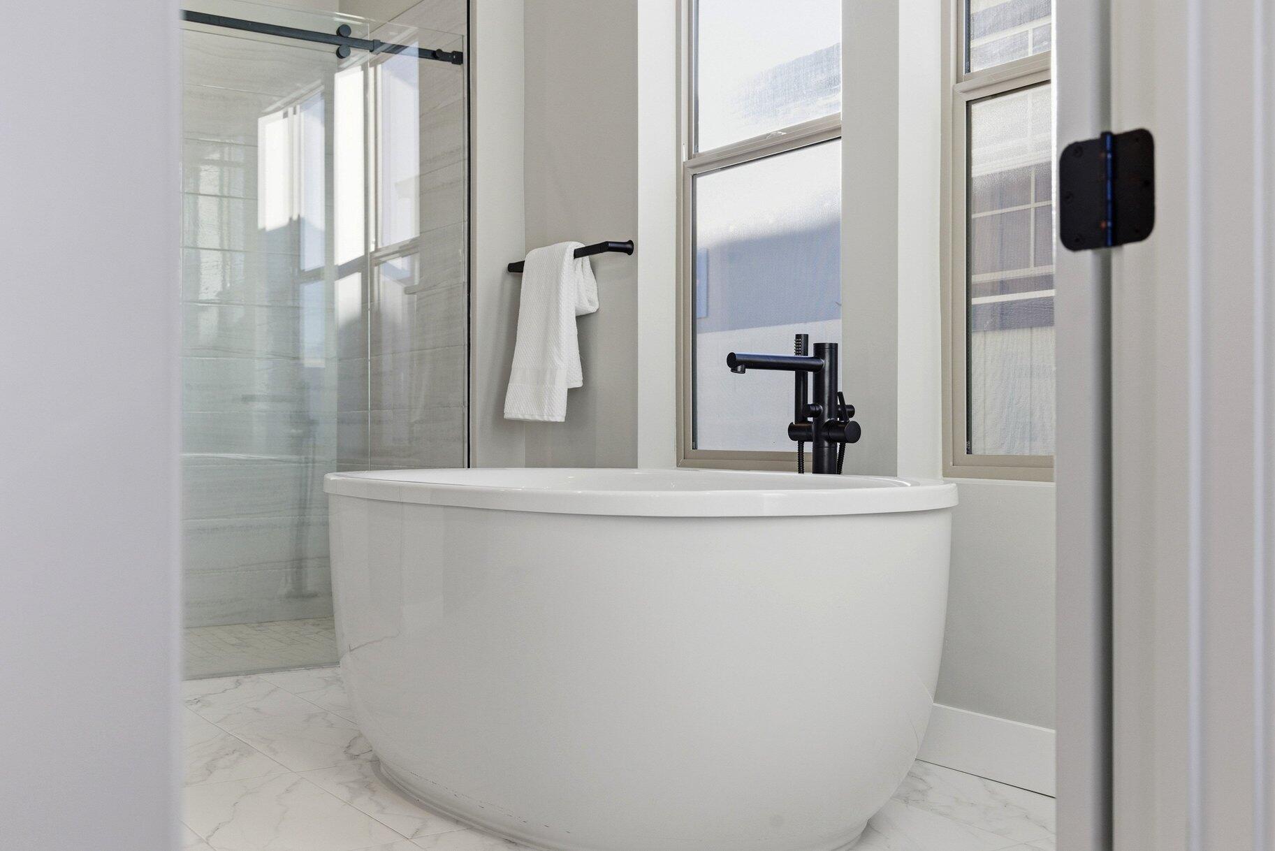 ROSALIA RIDGE AT DIVARIO - Residential