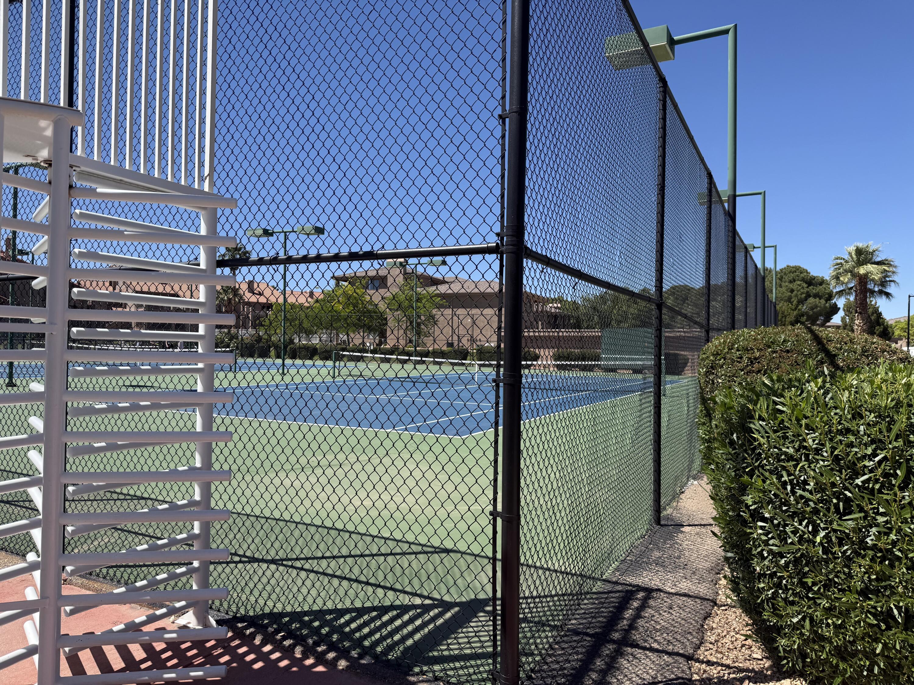 SPORTS VILLAGE - Residential