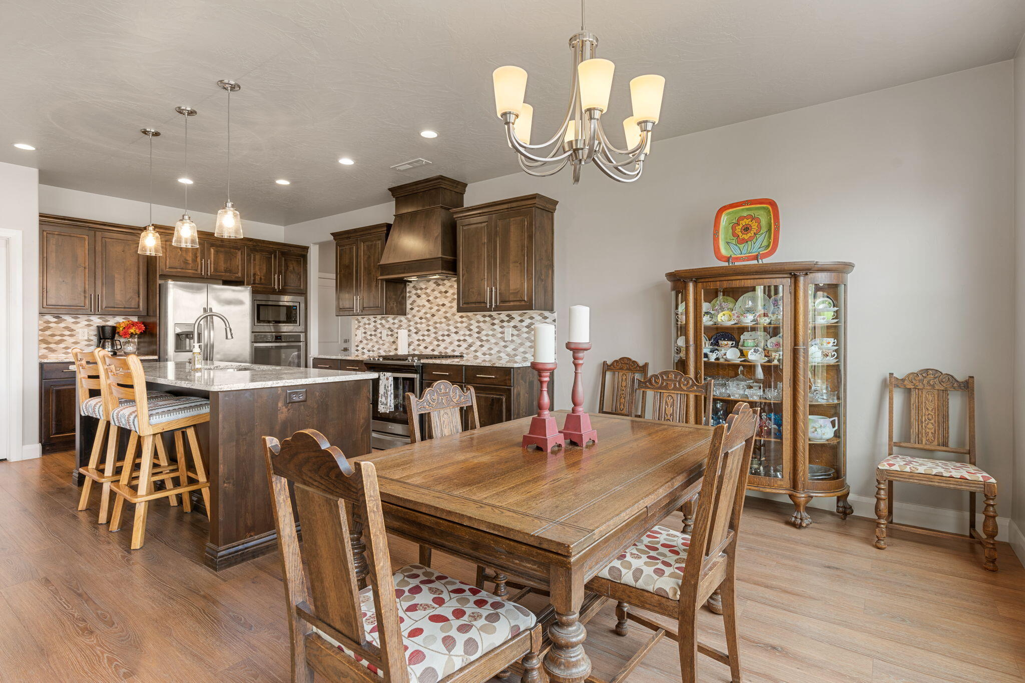 VILLA BONITA COURTYARDS - Residential