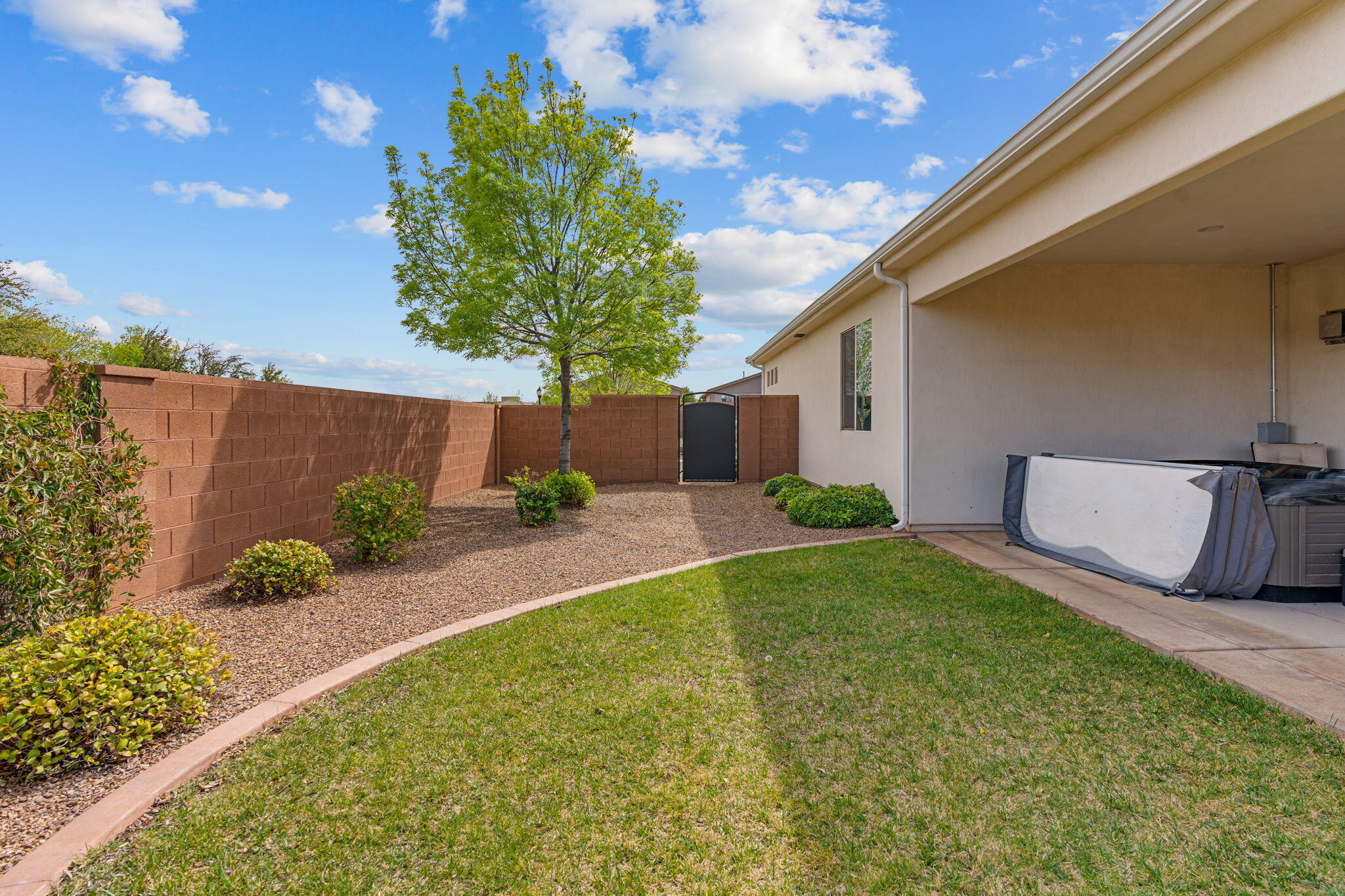 VILLA BONITA COURTYARDS - Residential