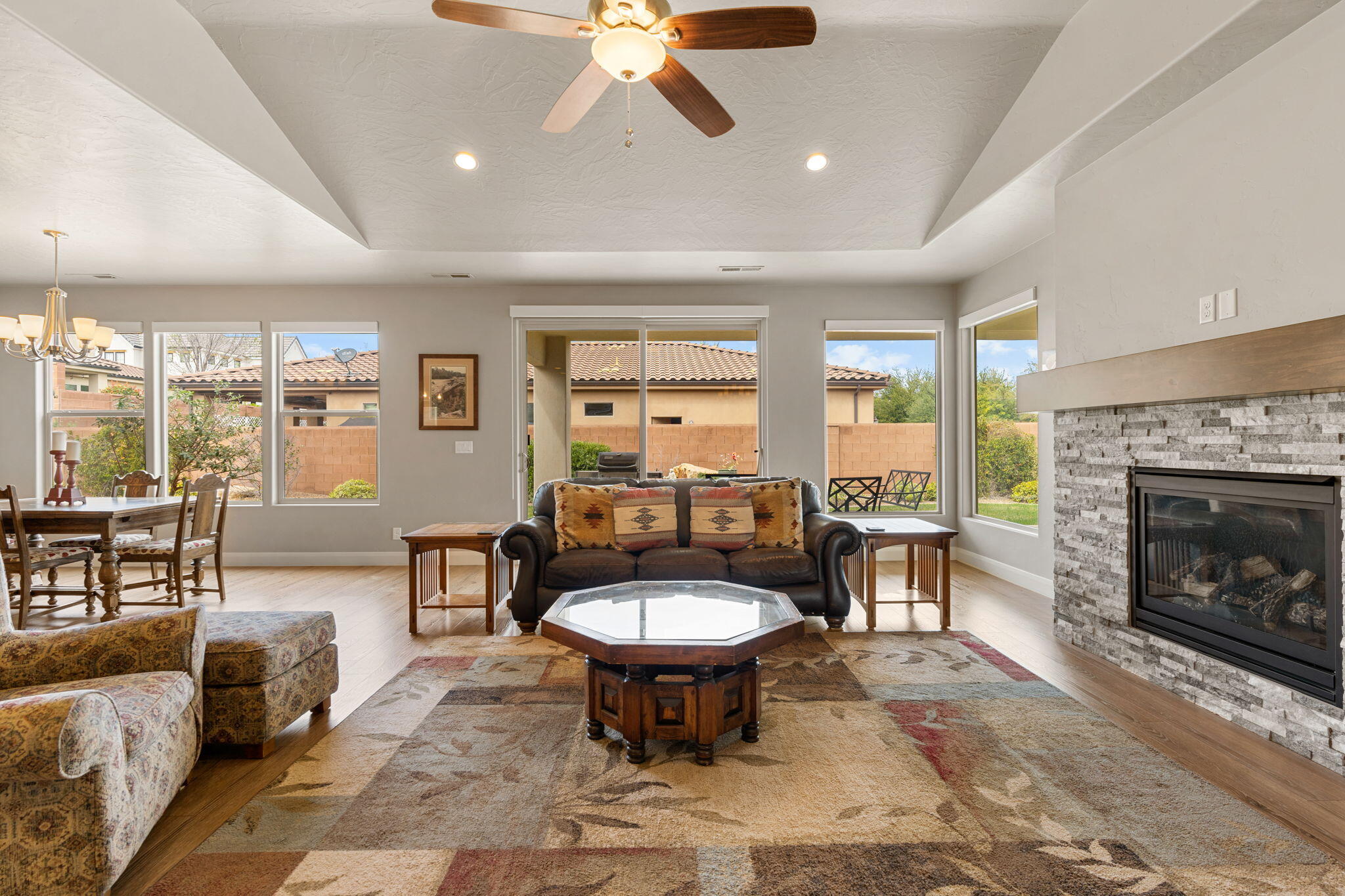 VILLA BONITA COURTYARDS - Residential