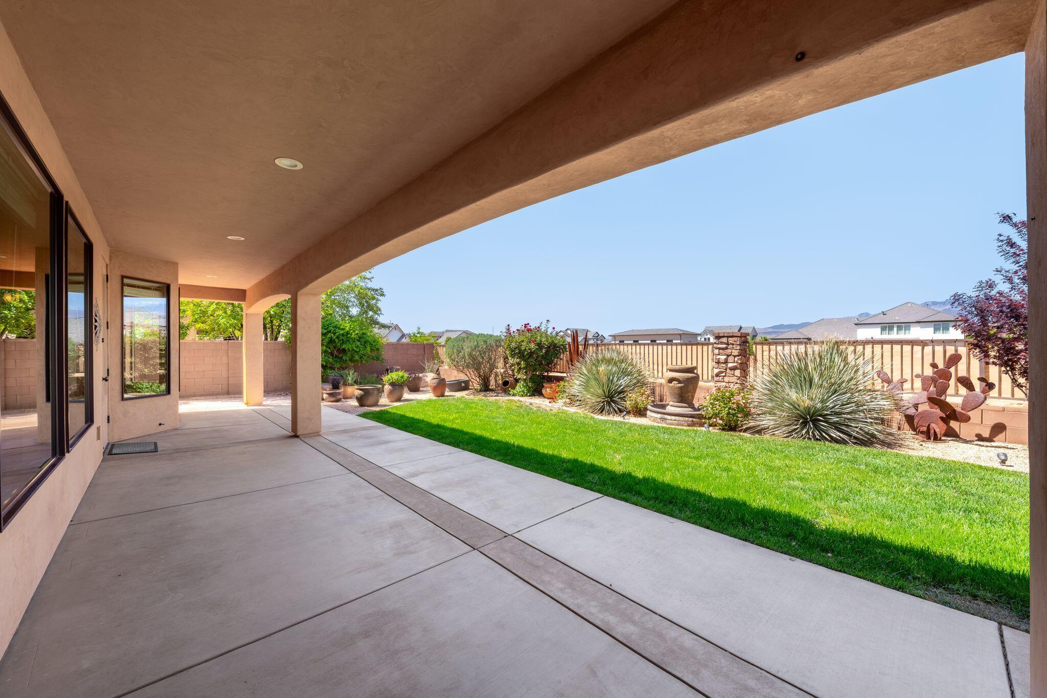 MEADOWS AT STUCKI FARMS - Residential