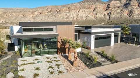 Photo of 3607 S CYPRESS POINT RD, Hurricane, UT 84737 (MLS # 26-269431)