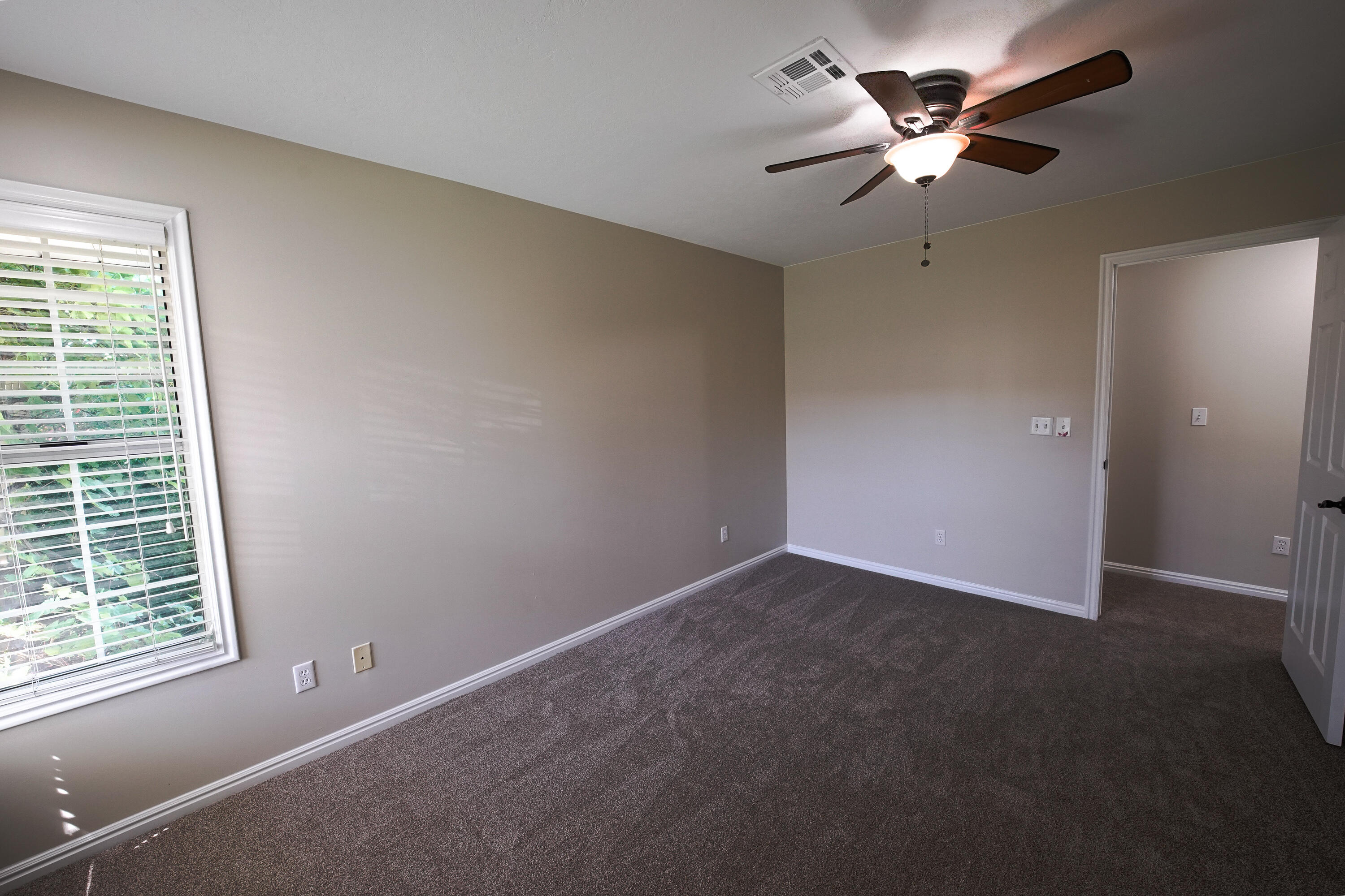 RED CANYON TOWNHOMES - Residential