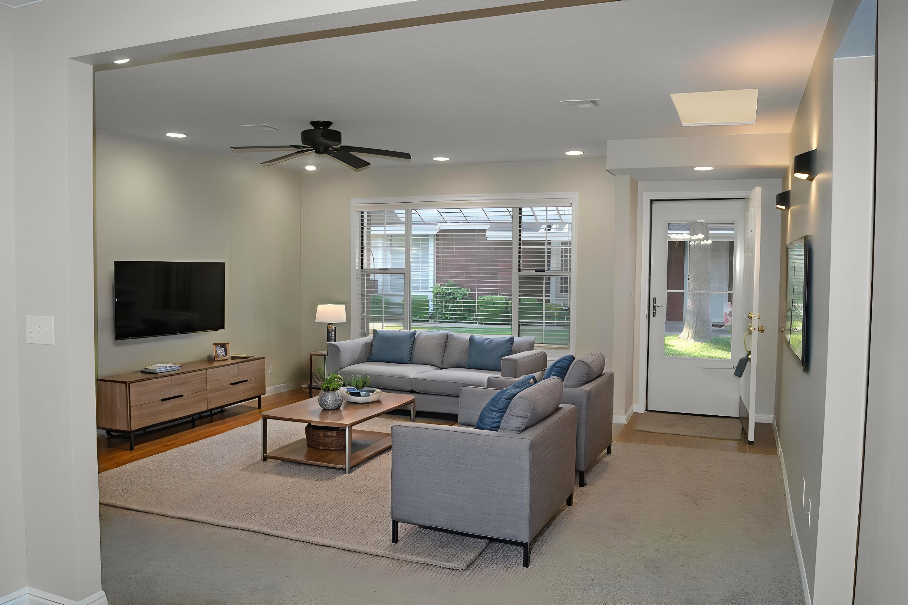 RED CANYON TOWNHOMES - Residential