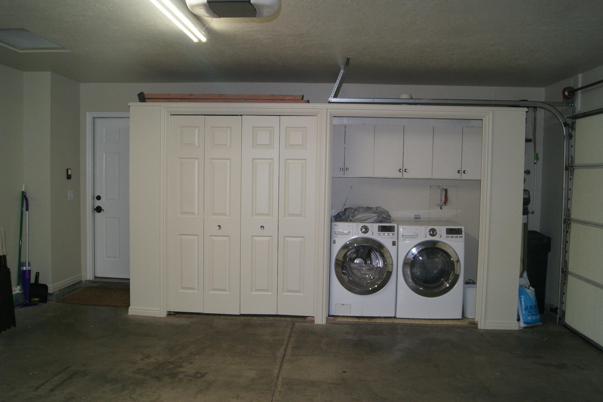 RED CANYON TOWNHOMES - Residential