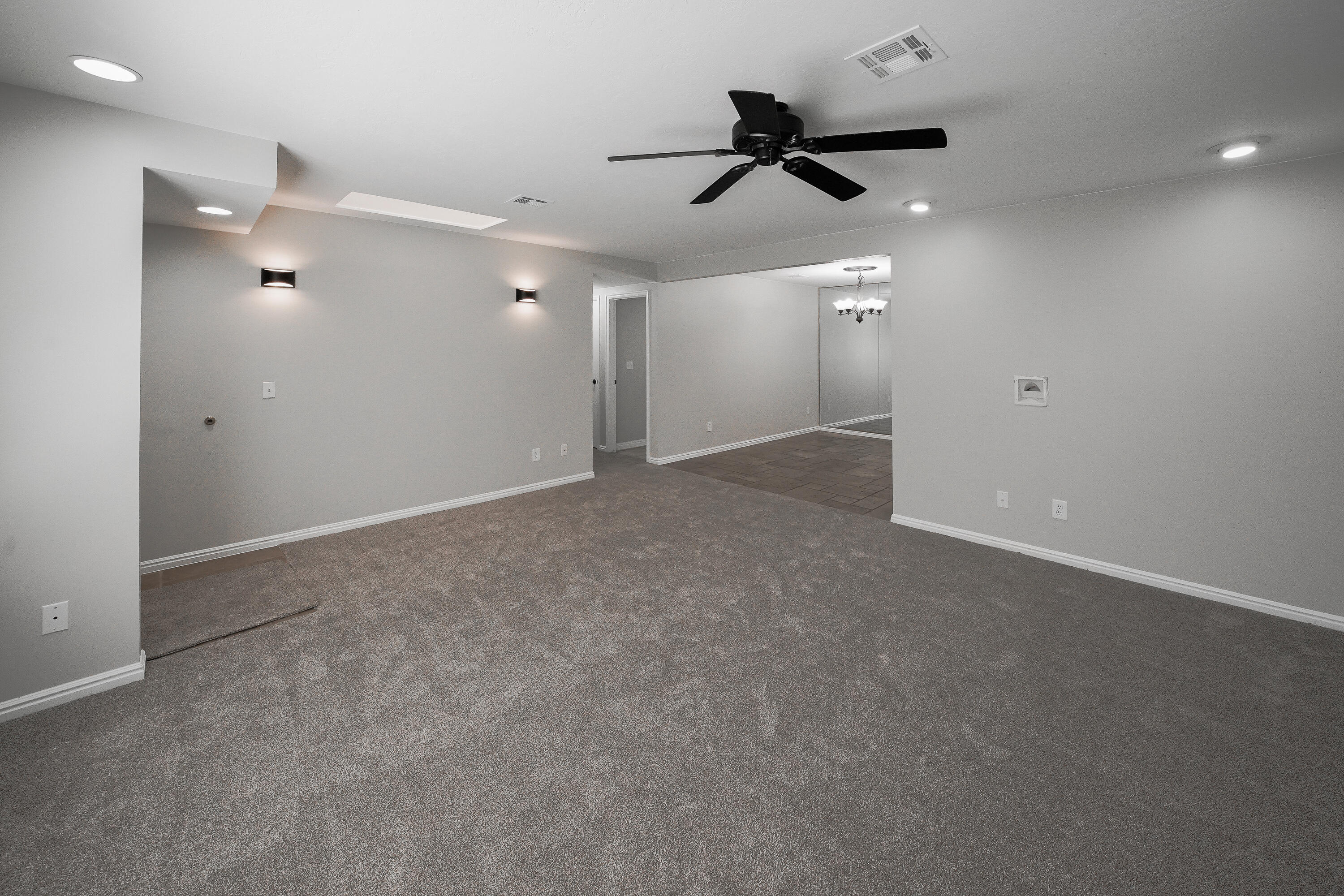RED CANYON TOWNHOMES - Residential