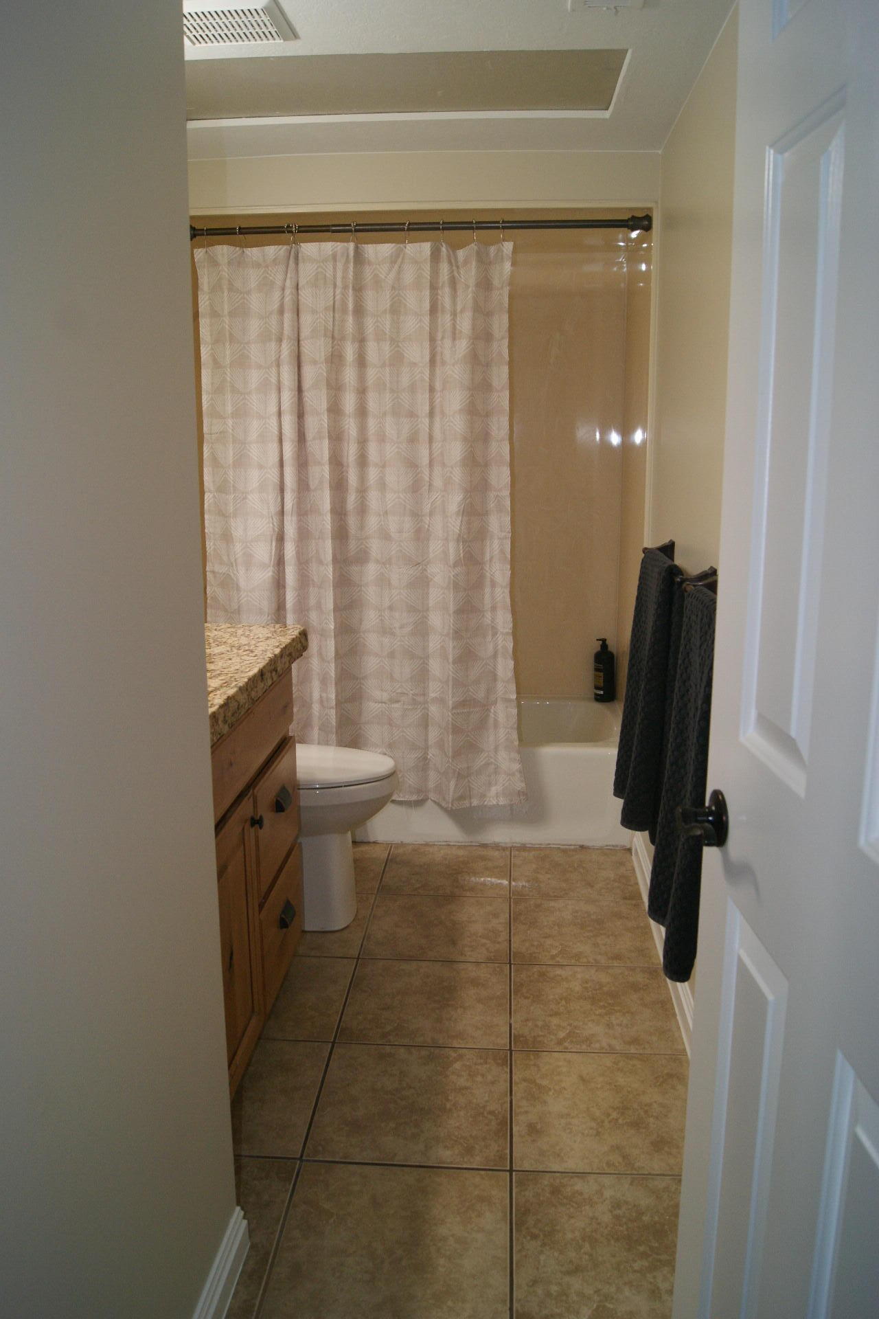 RED CANYON TOWNHOMES - Residential