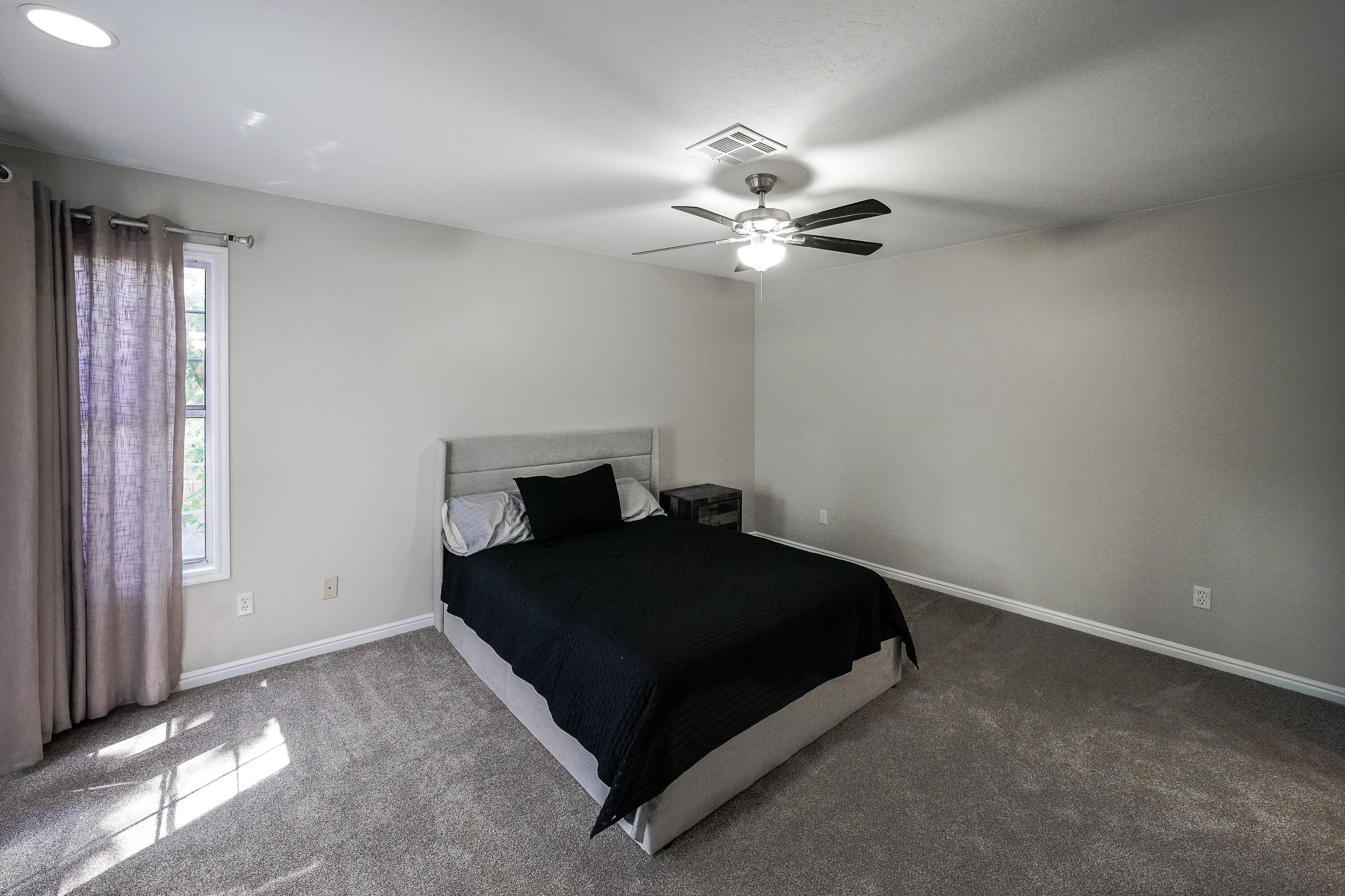 RED CANYON TOWNHOMES - Residential