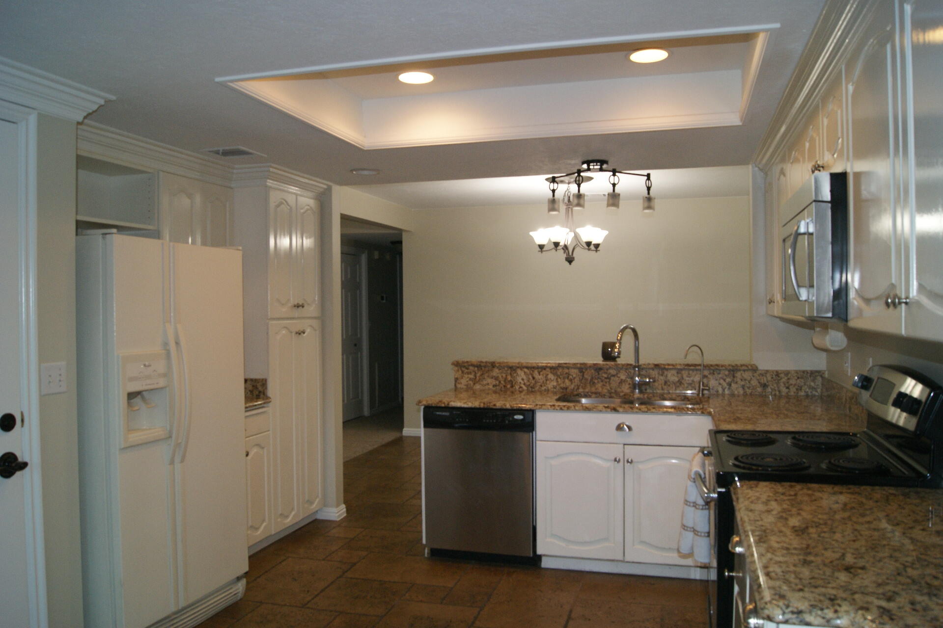 RED CANYON TOWNHOMES - Residential