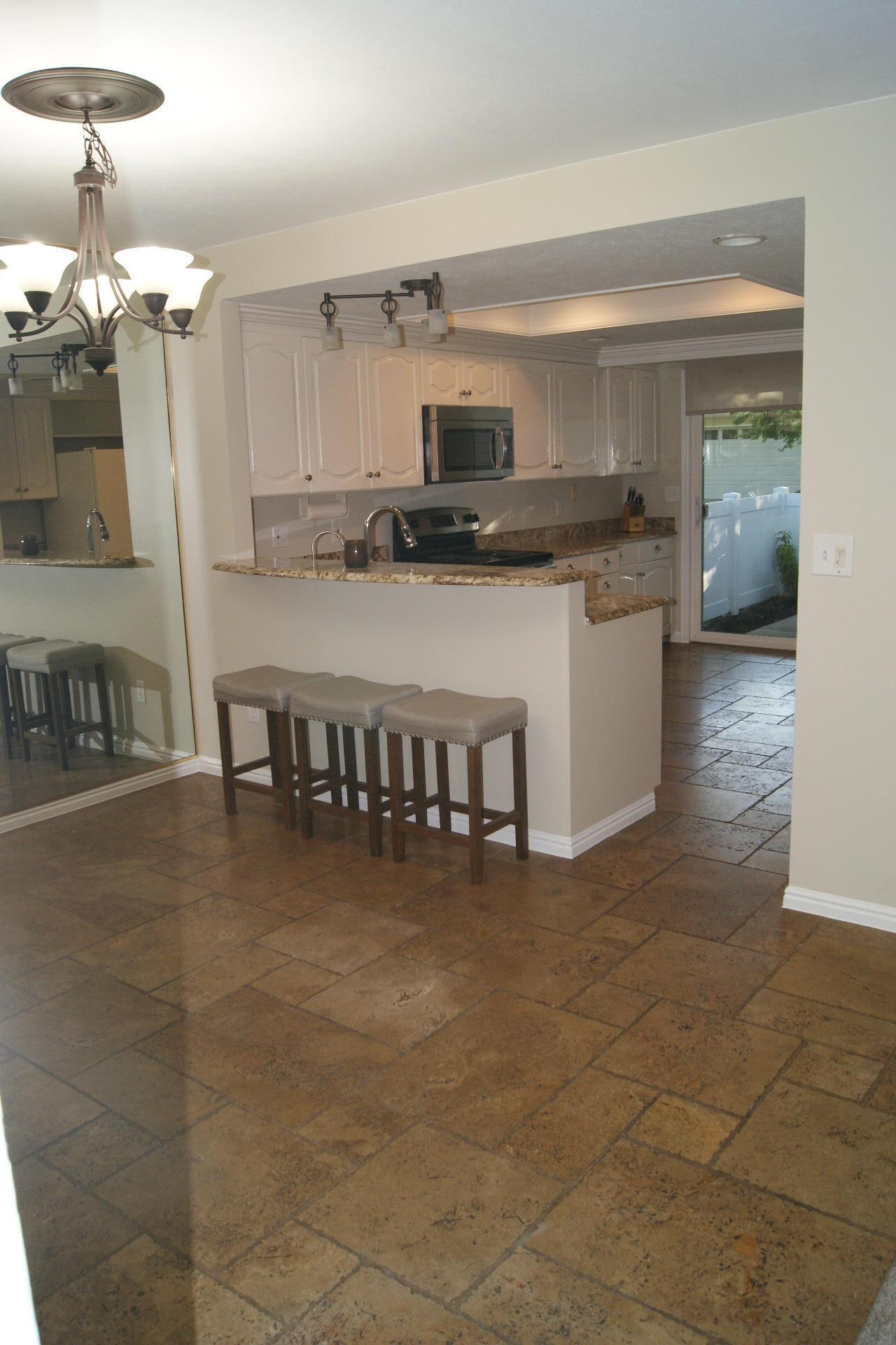 RED CANYON TOWNHOMES - Residential