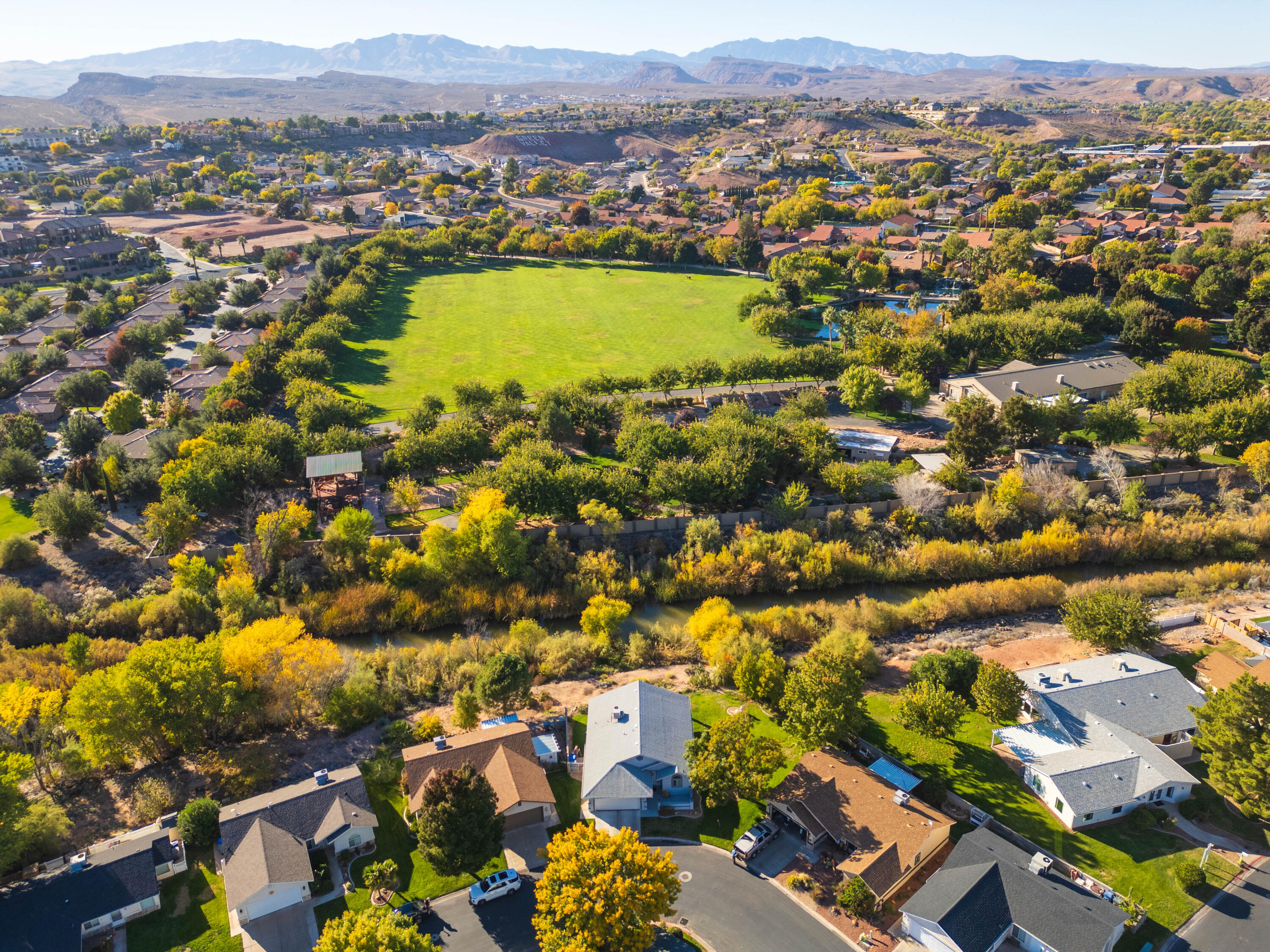 SHADOW CREEK - Residential