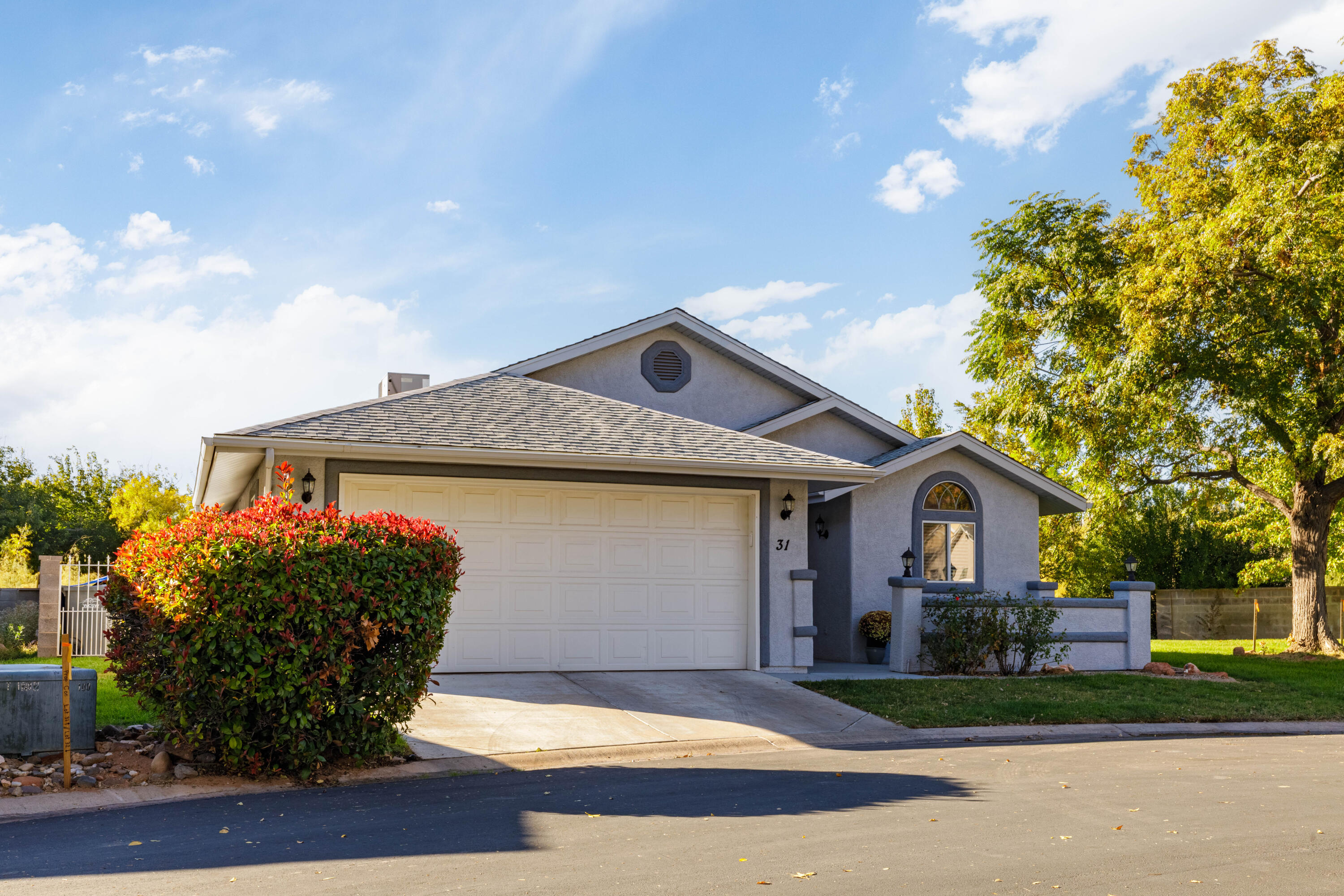 SHADOW CREEK - Residential