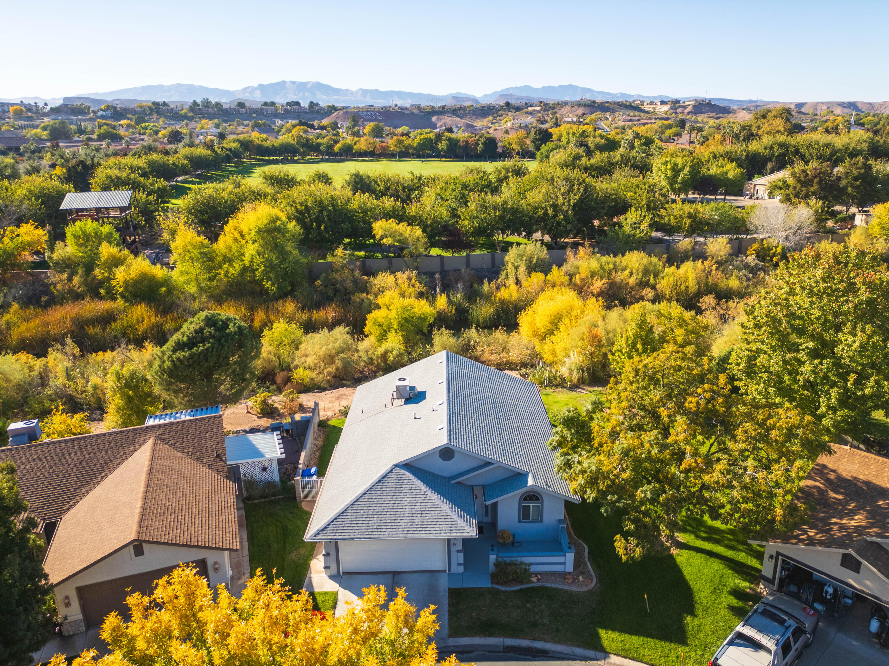 SHADOW CREEK - Residential