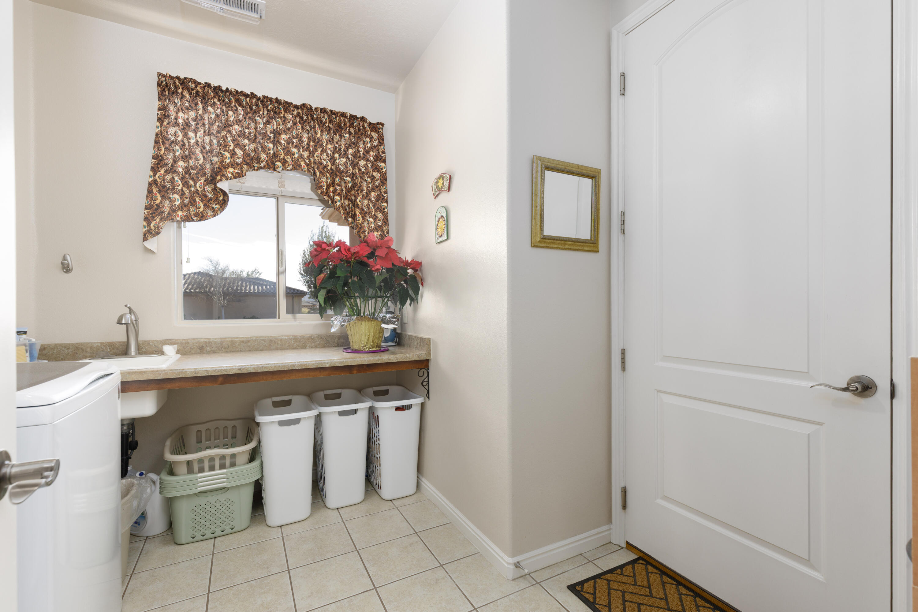 ANTHEM ESTATES - Residential