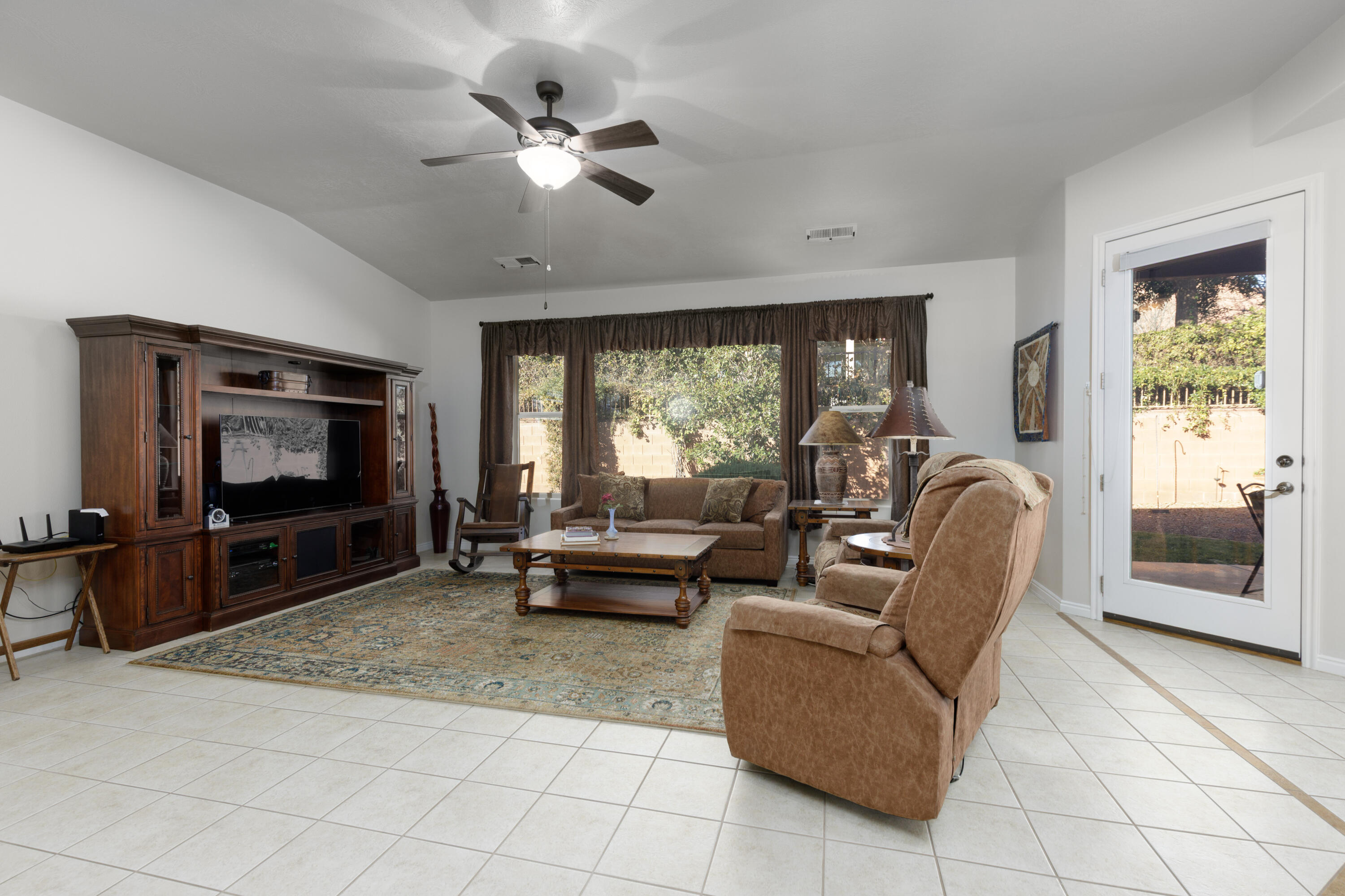 ANTHEM ESTATES - Residential