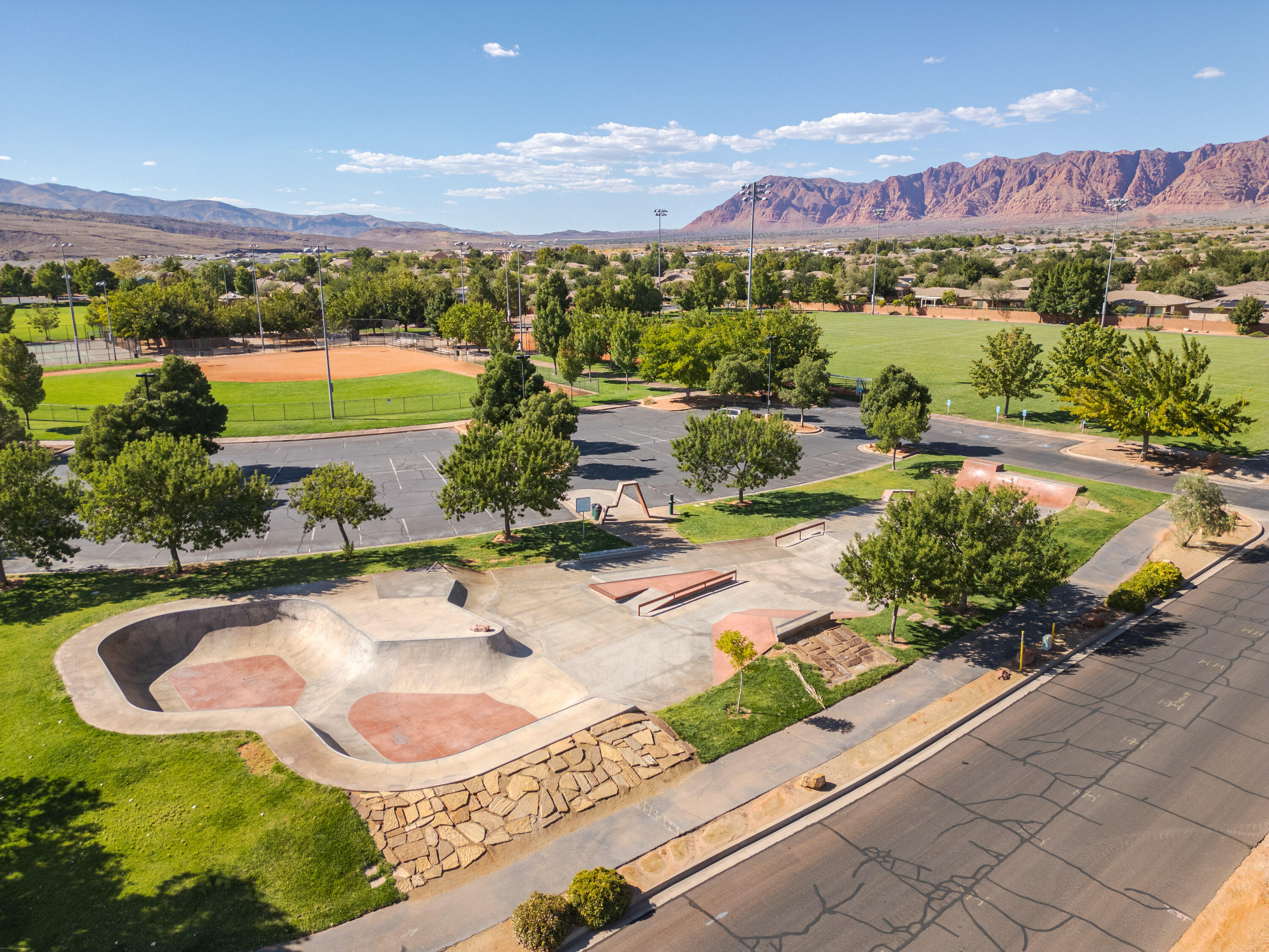 ANTHEM ESTATES - Residential