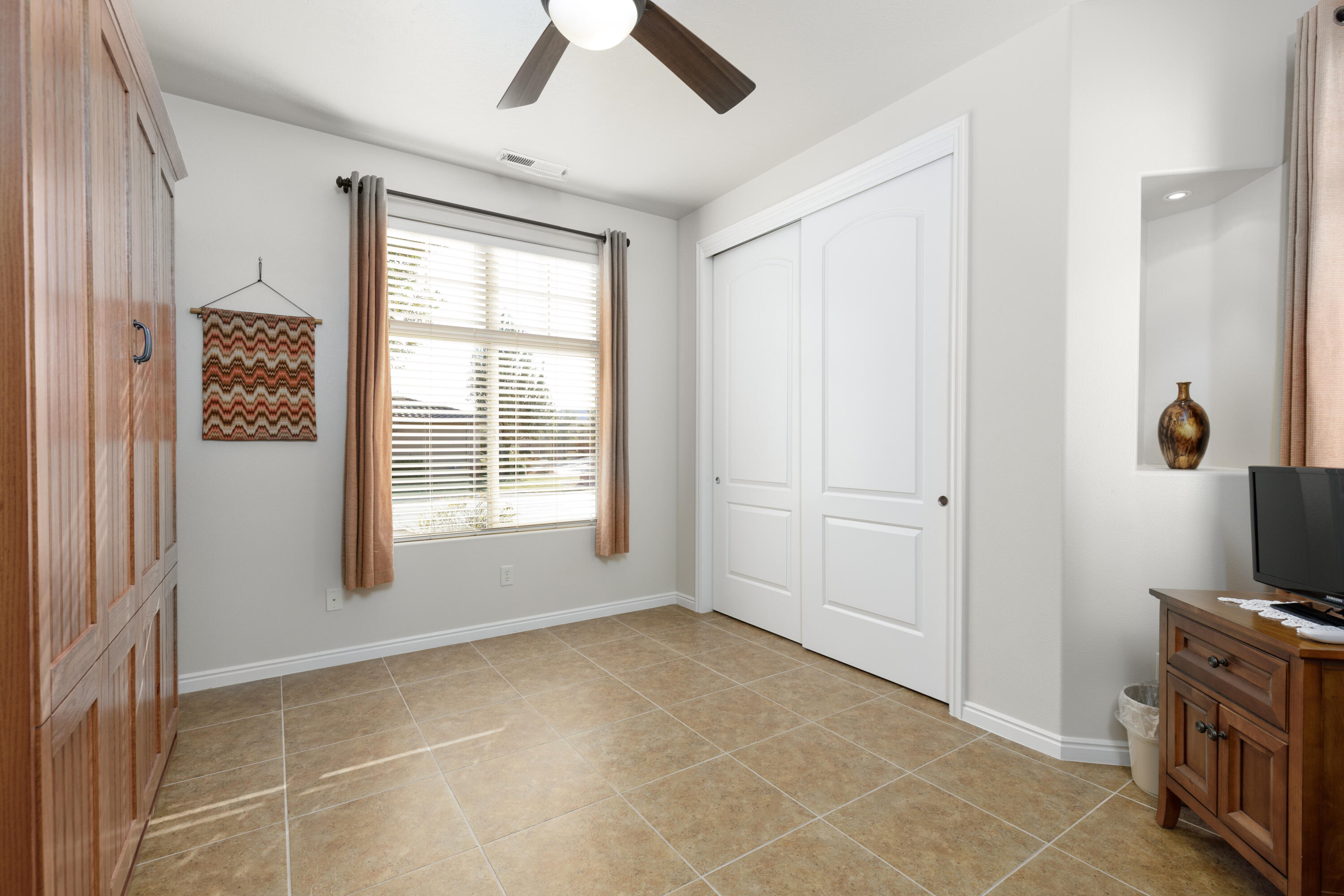 ANTHEM ESTATES - Residential