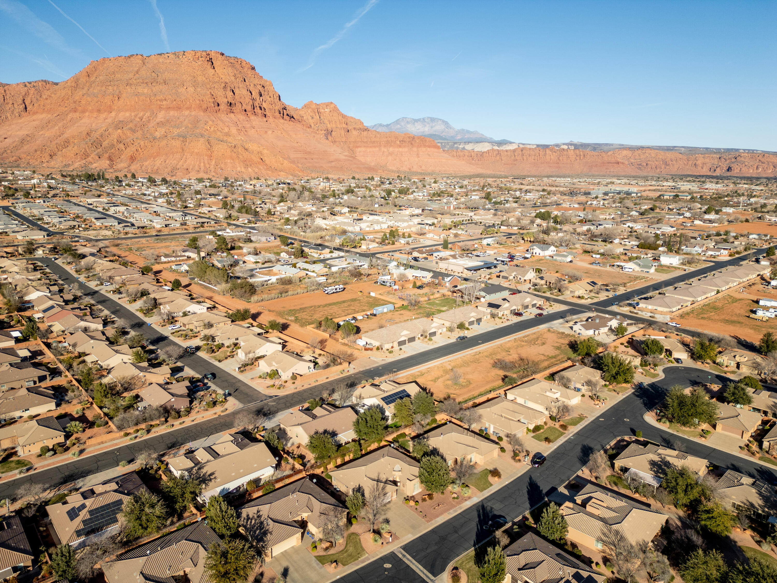 ANTHEM ESTATES - Residential