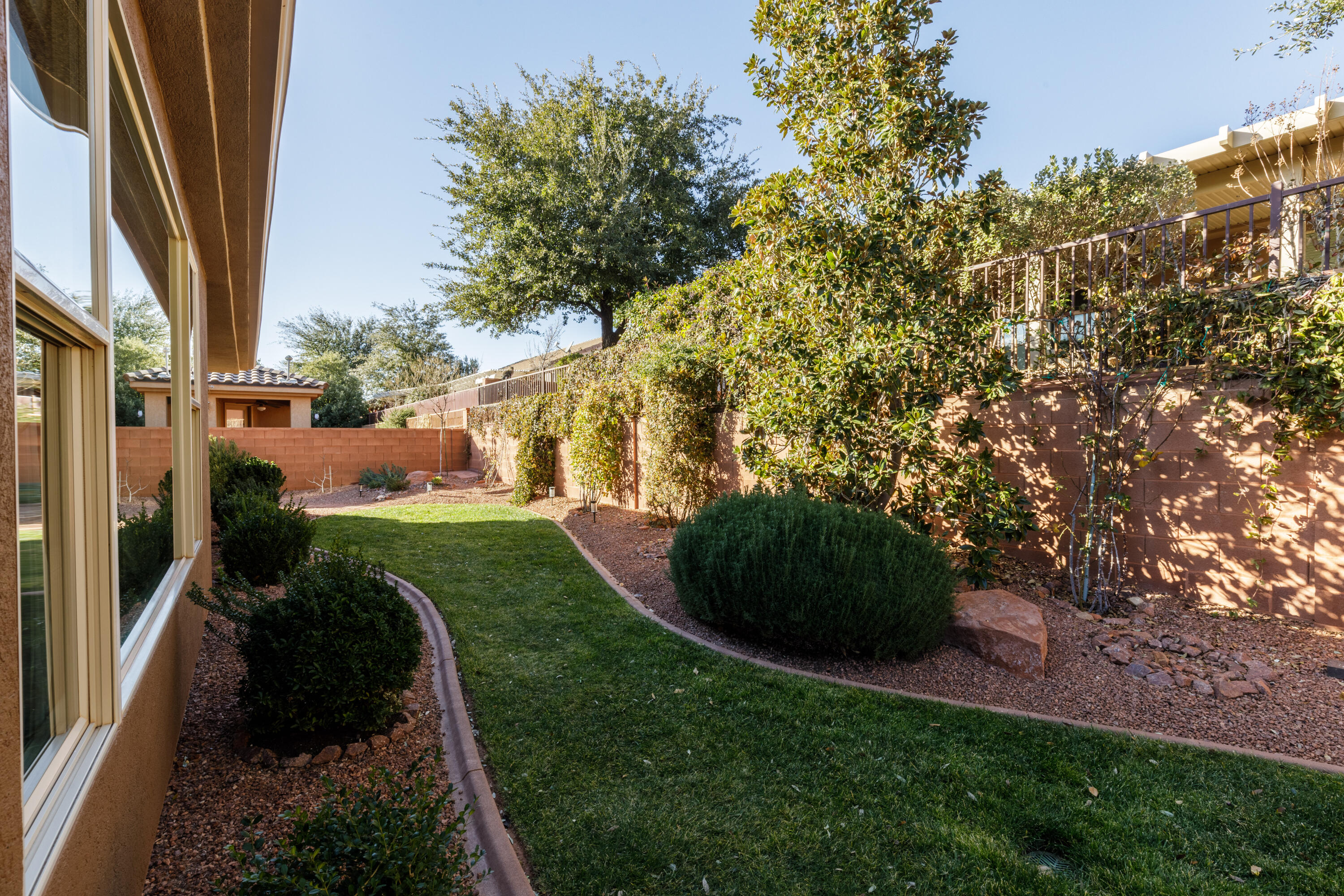 ANTHEM ESTATES - Residential