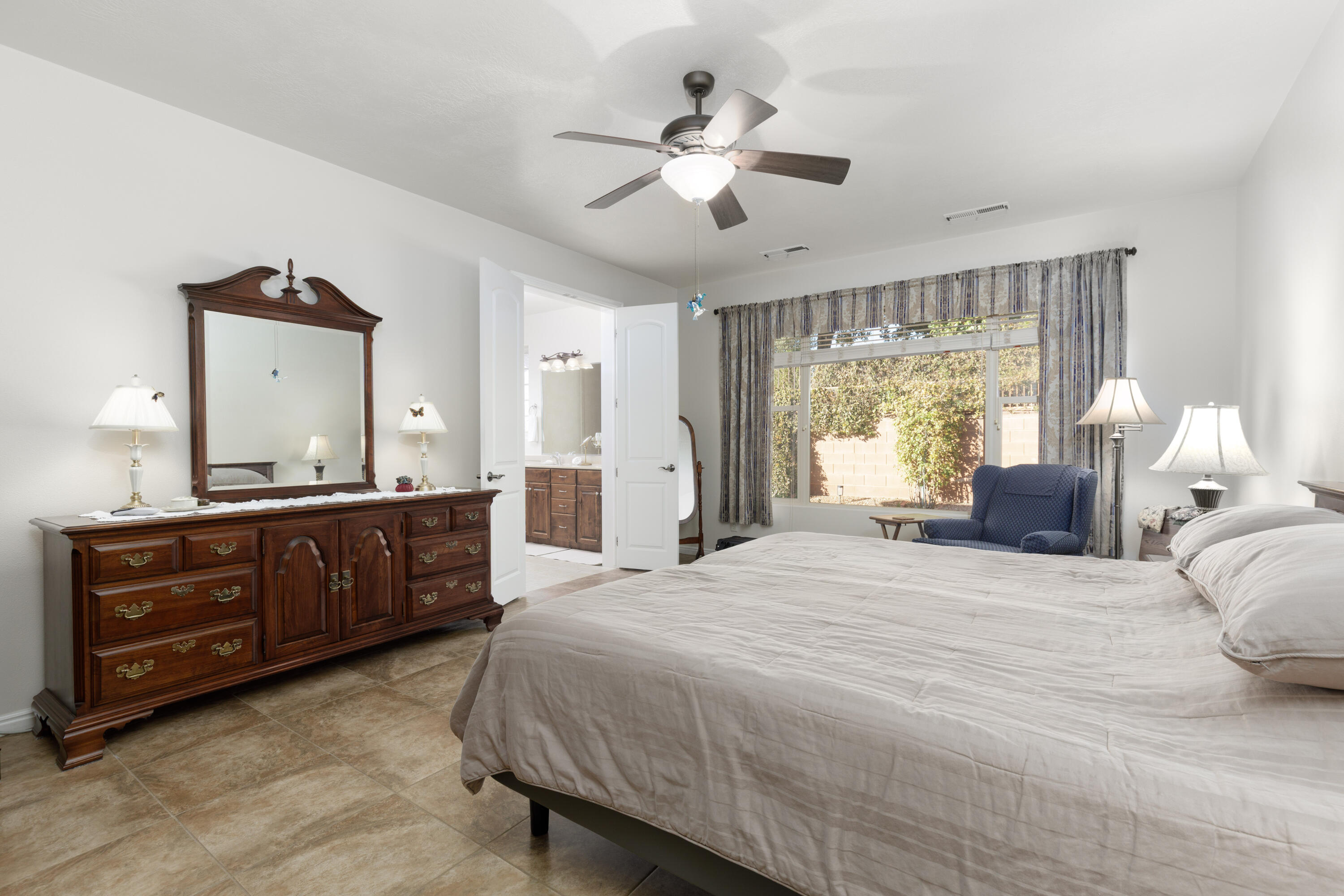 ANTHEM ESTATES - Residential