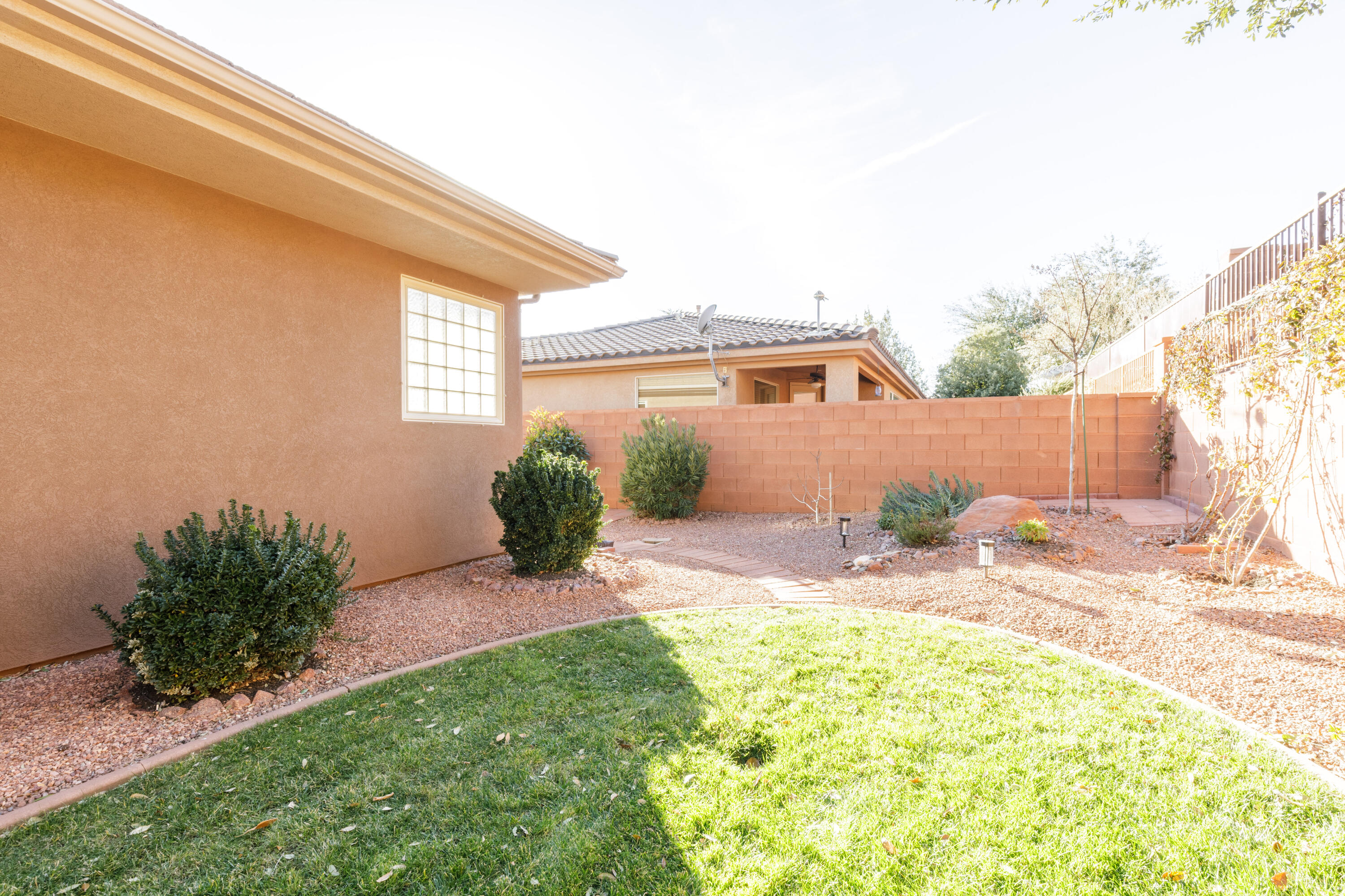 ANTHEM ESTATES - Residential