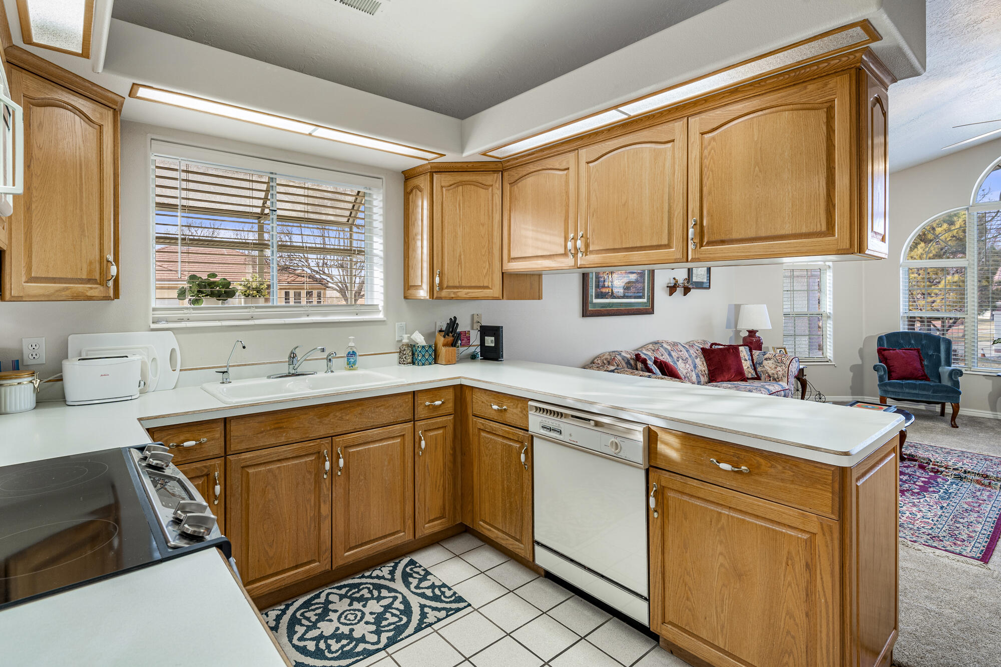 SUNRISE VIEW TOWNHOMES - Residential