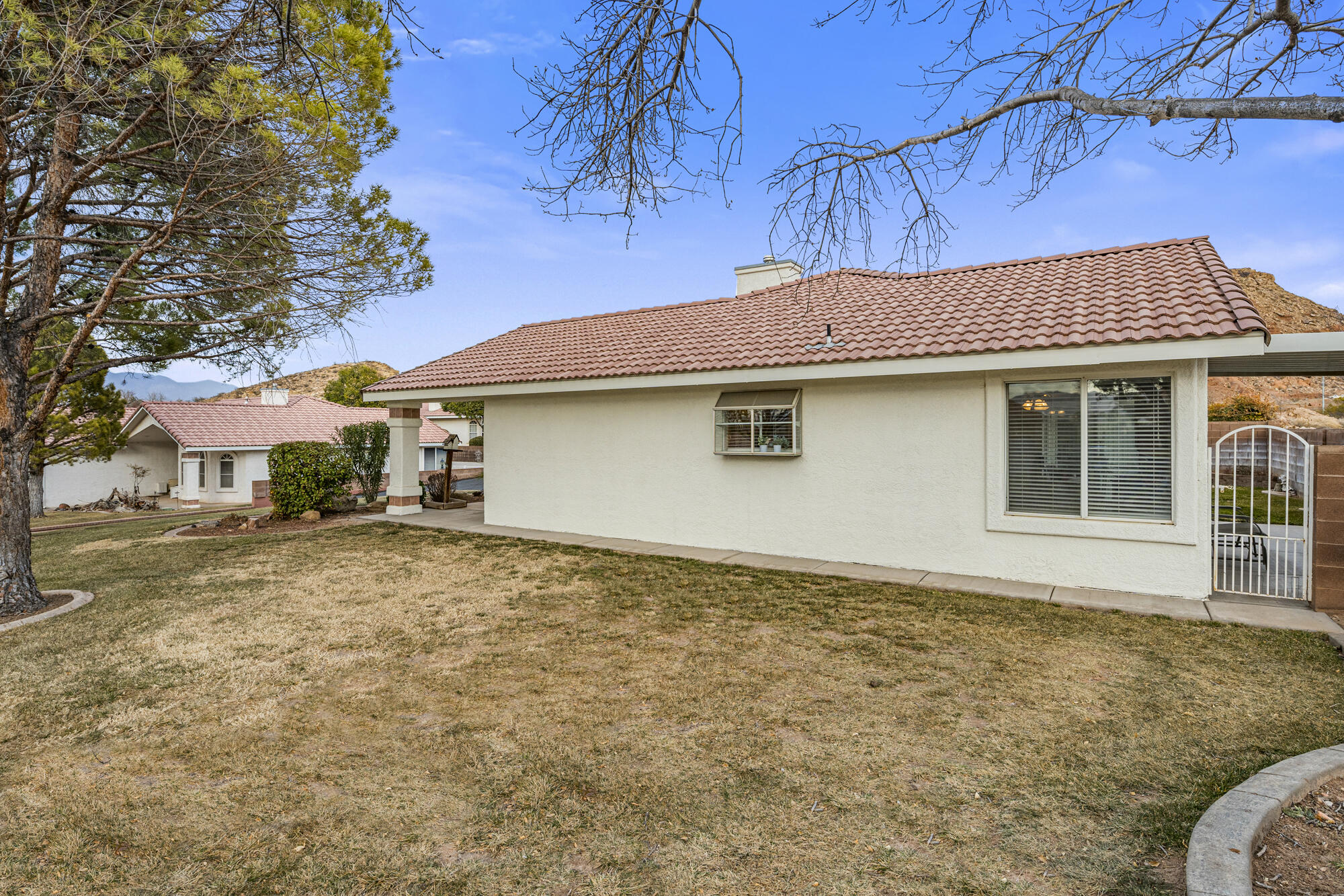 SUNRISE VIEW TOWNHOMES - Residential