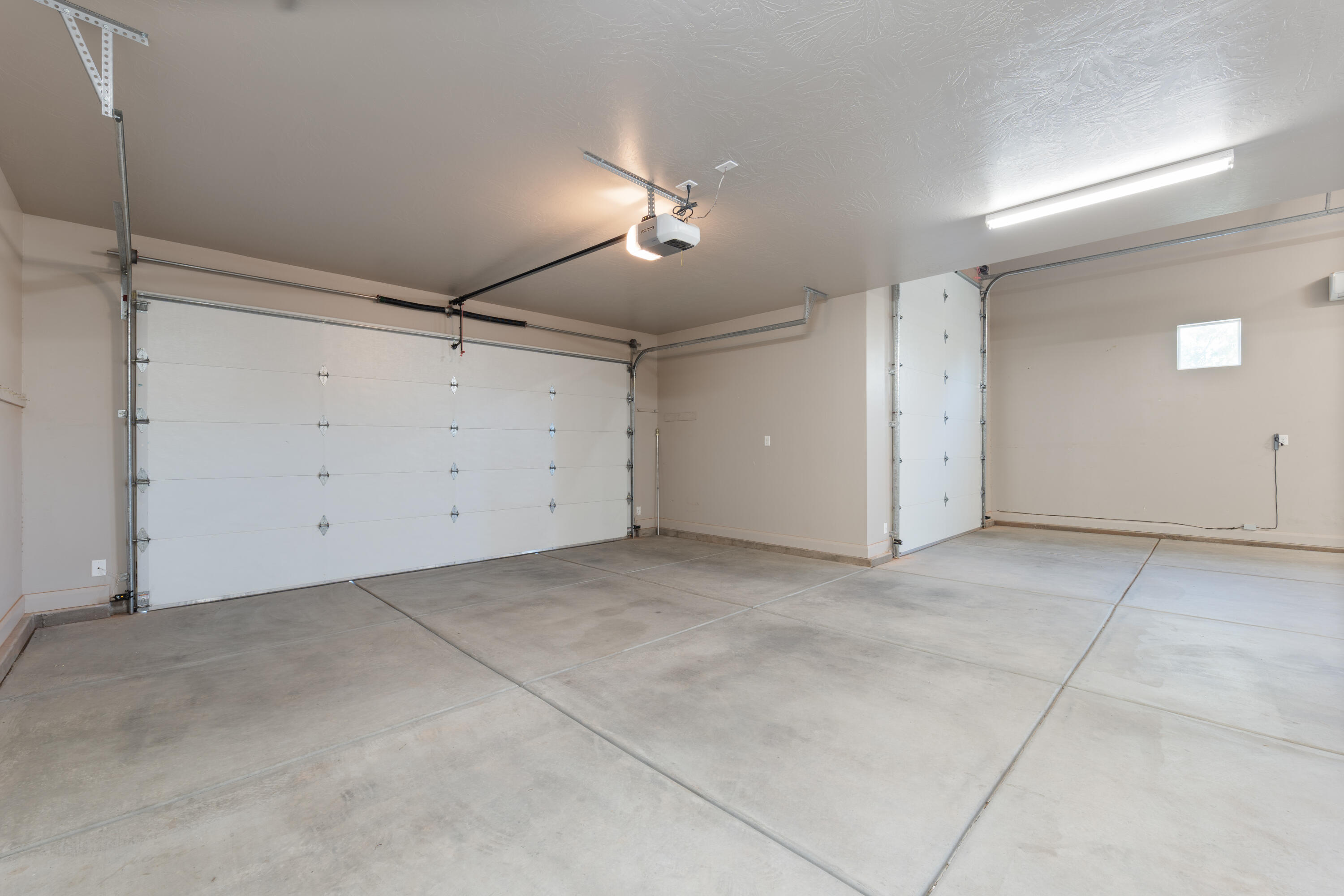 HOMESTEADS AT STUCKI FARMS - Residential