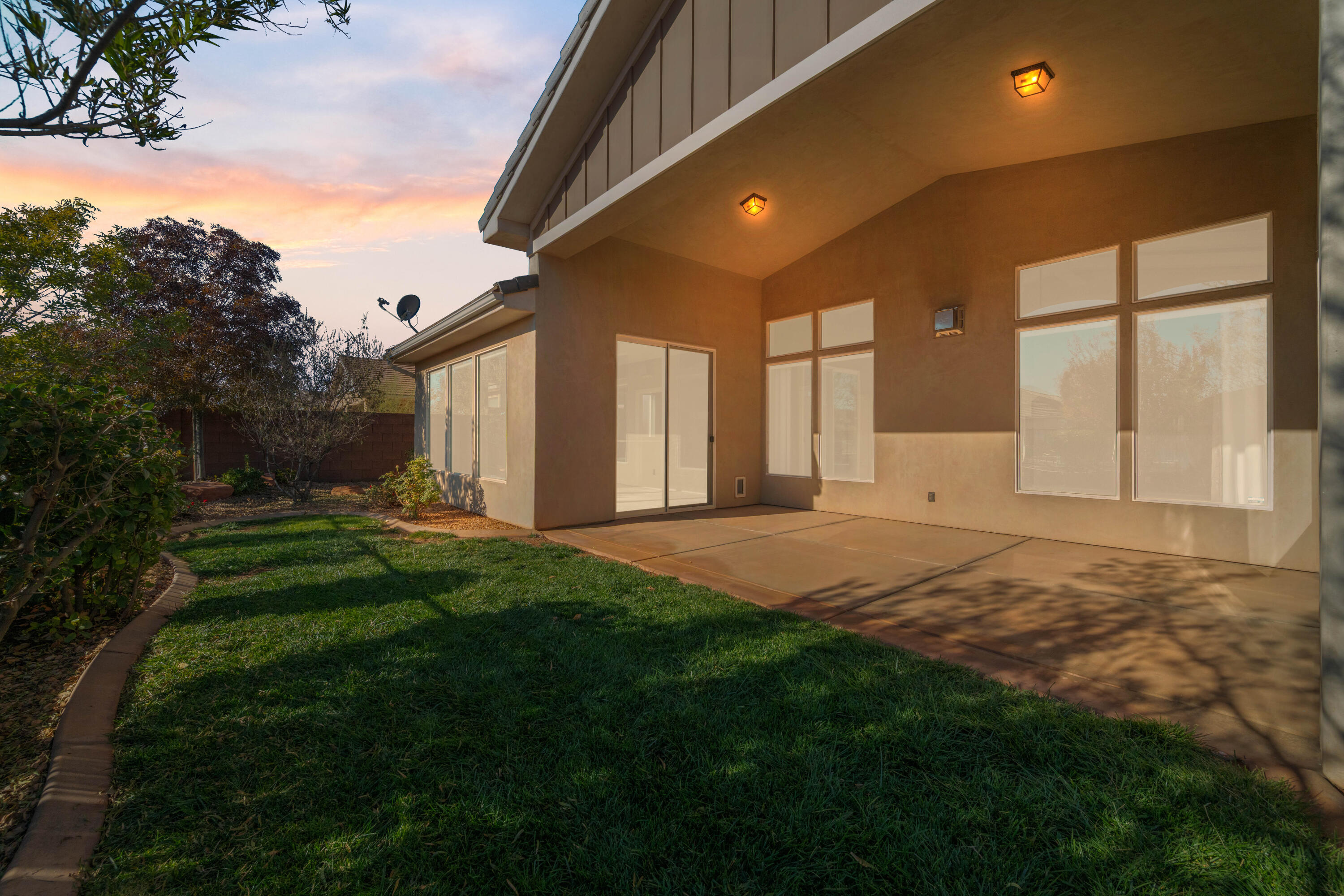 HOMESTEADS AT STUCKI FARMS - Residential