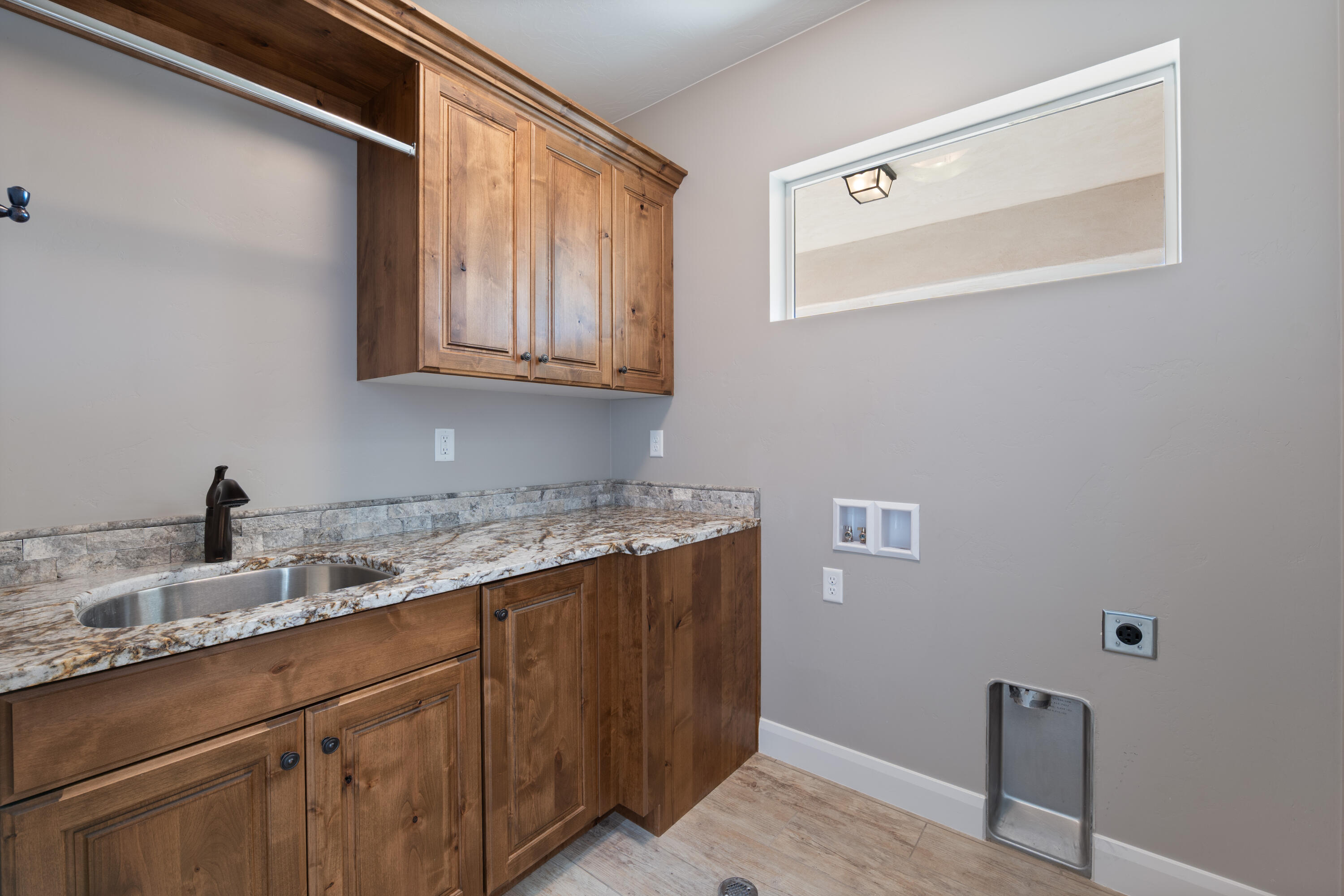 HOMESTEADS AT STUCKI FARMS - Residential