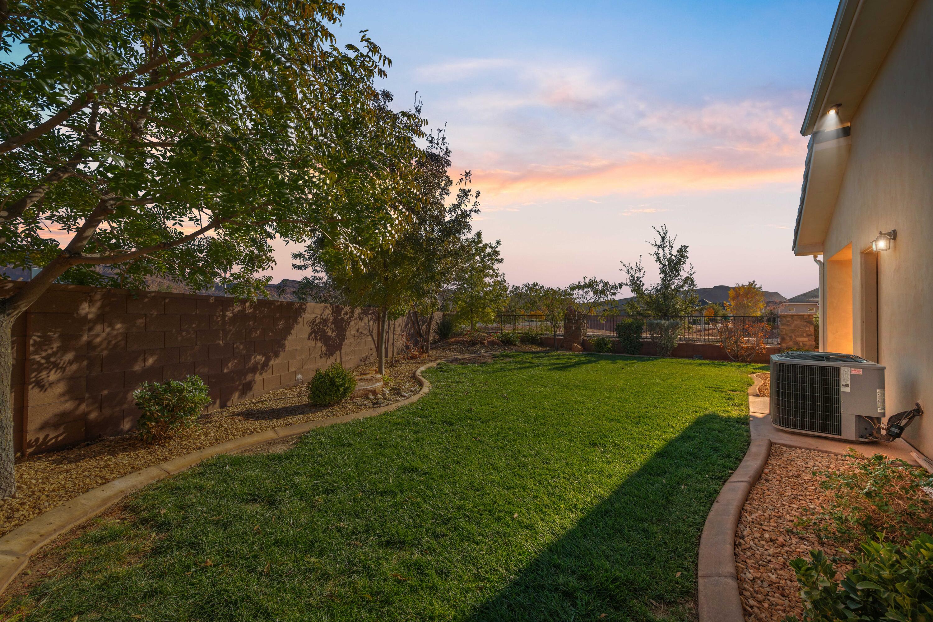 HOMESTEADS AT STUCKI FARMS - Residential
