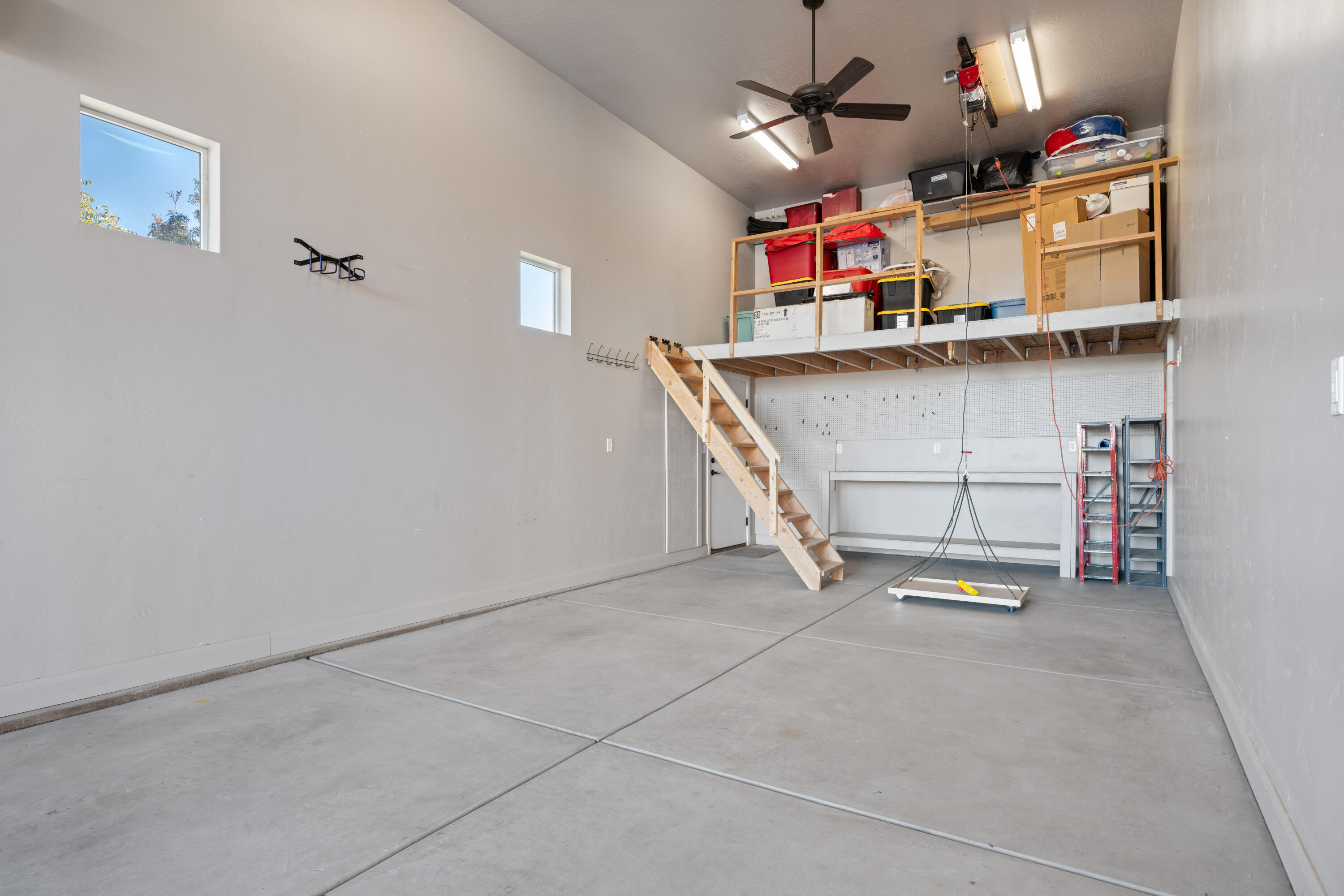 HOMESTEADS AT STUCKI FARMS - Residential