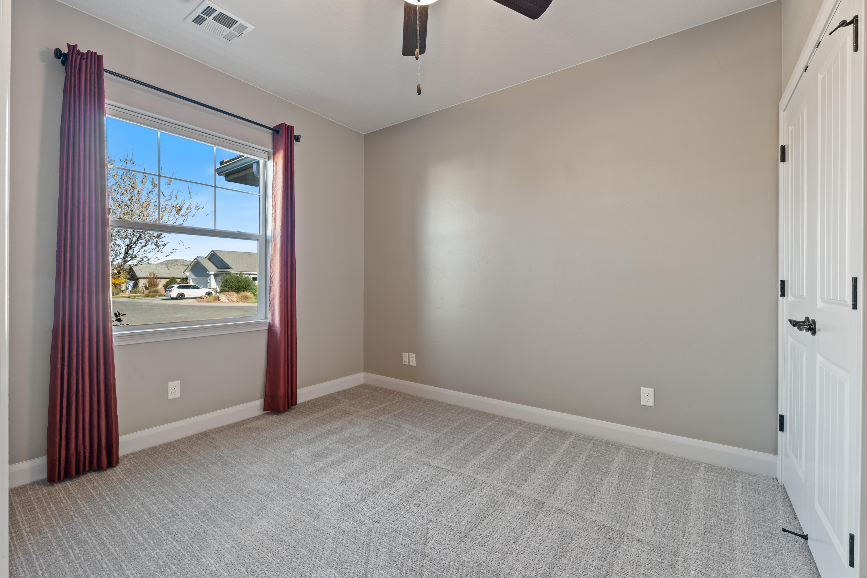 HOMESTEADS AT STUCKI FARMS - Residential