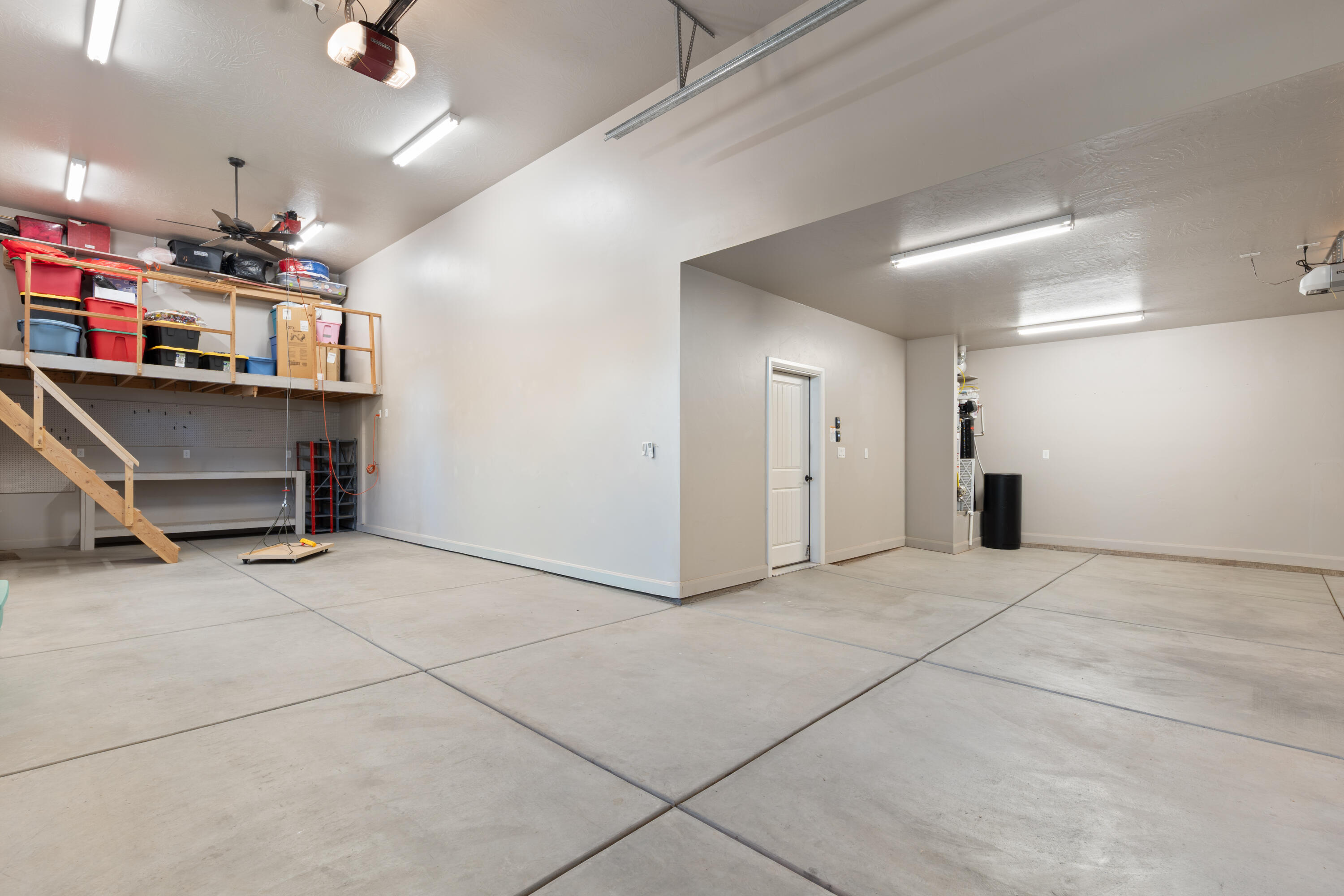 HOMESTEADS AT STUCKI FARMS - Residential