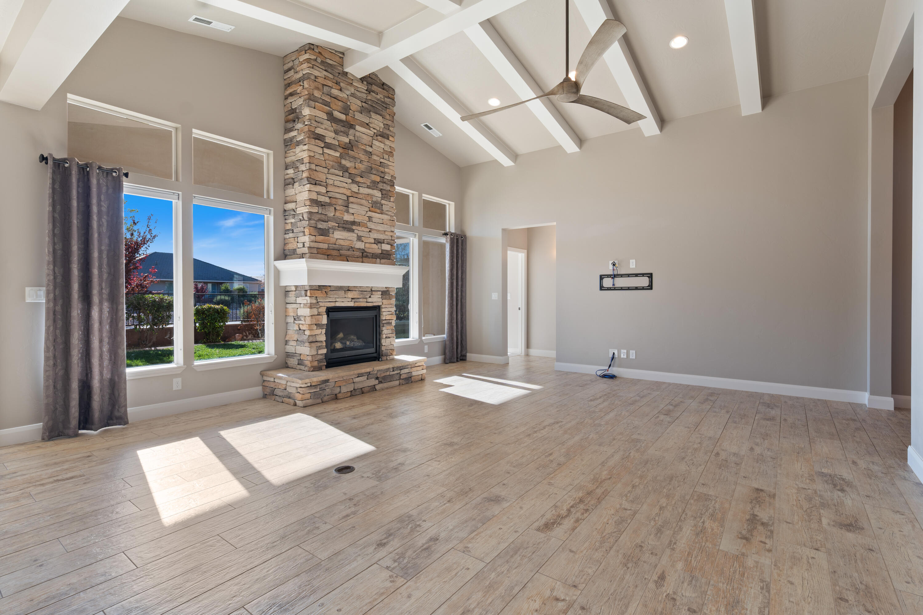 HOMESTEADS AT STUCKI FARMS - Residential