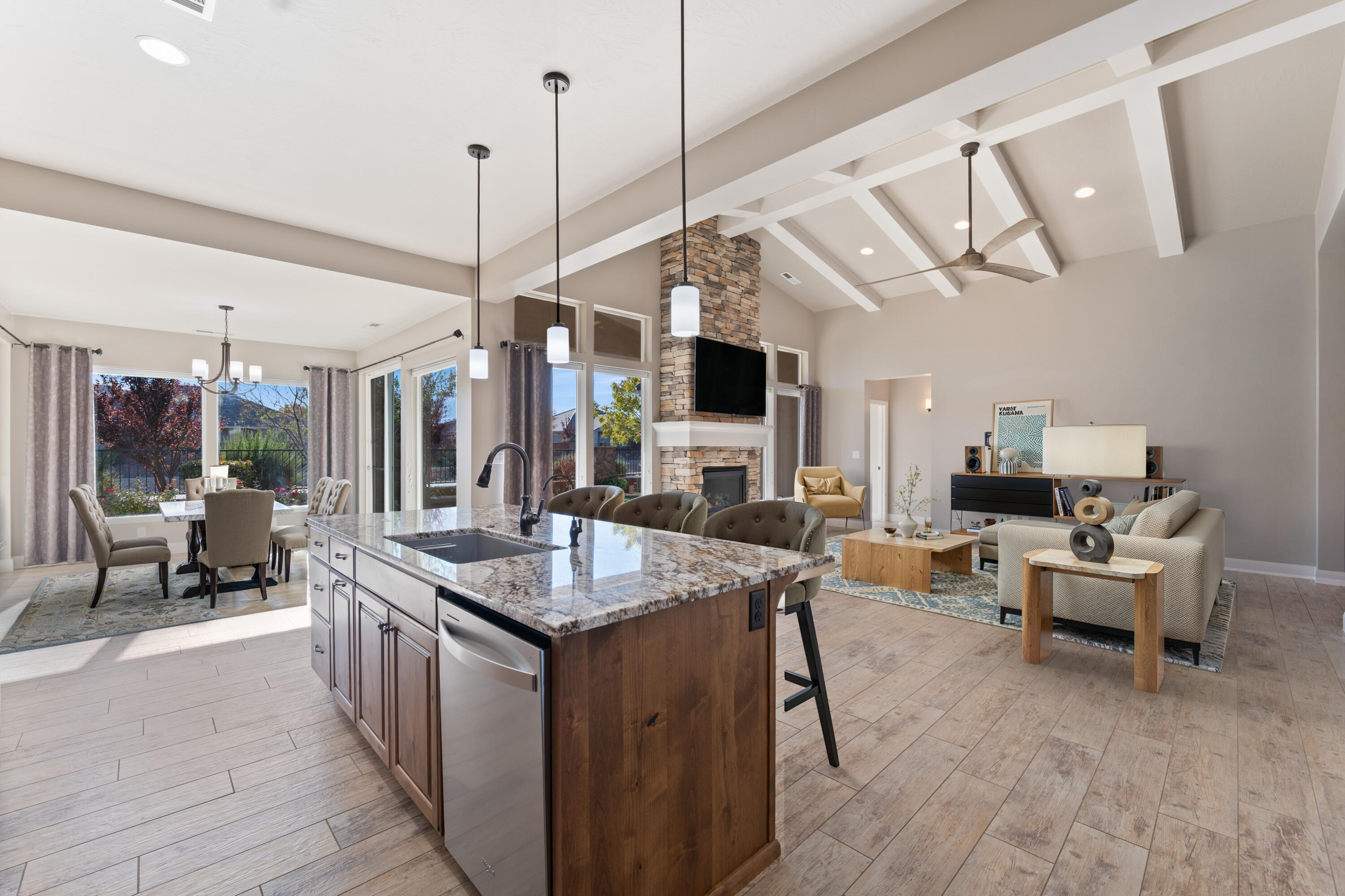 HOMESTEADS AT STUCKI FARMS - Residential